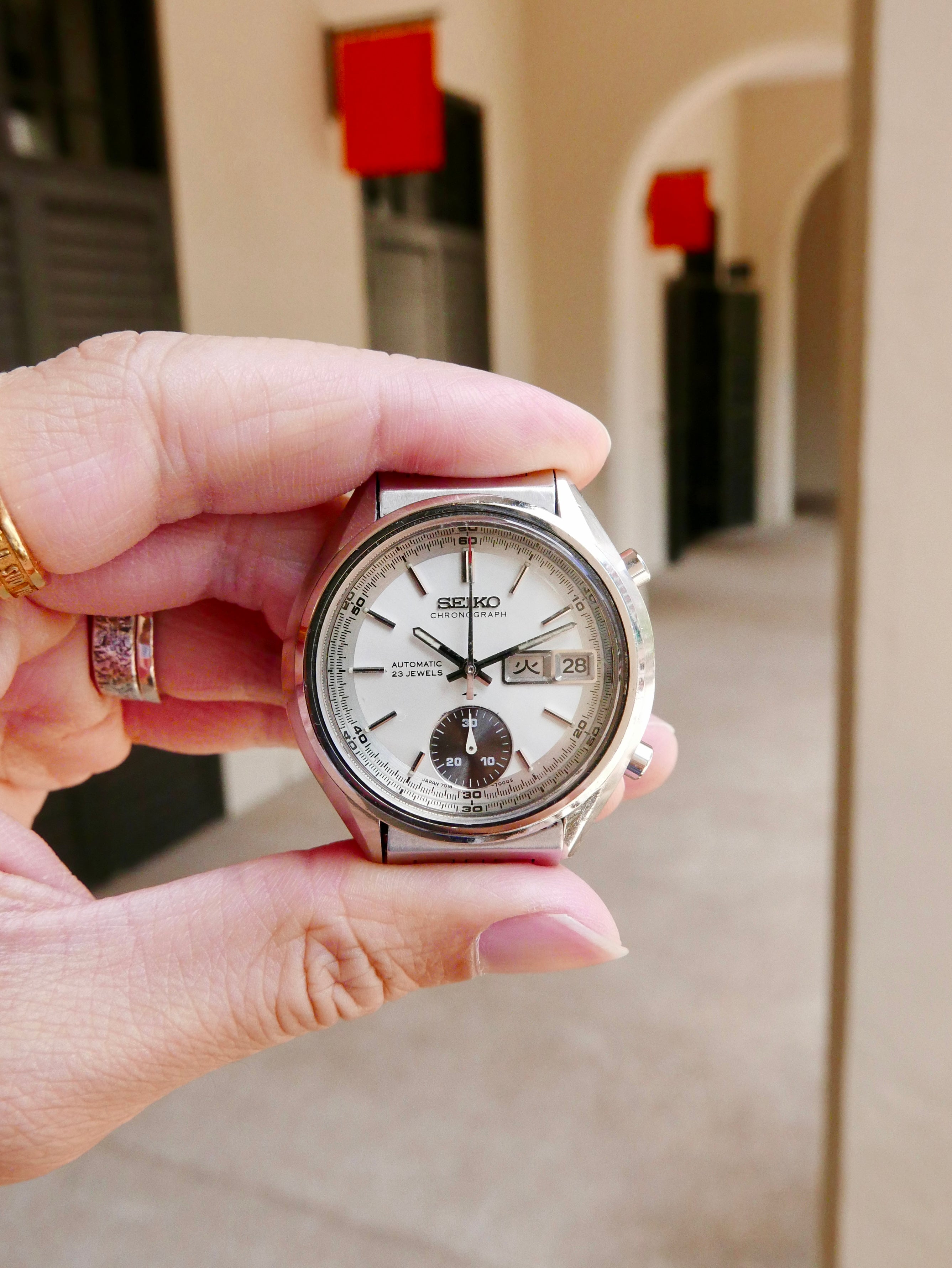 Vintage Seiko Chronograph 7018-7000 "One-Eyed Panda"