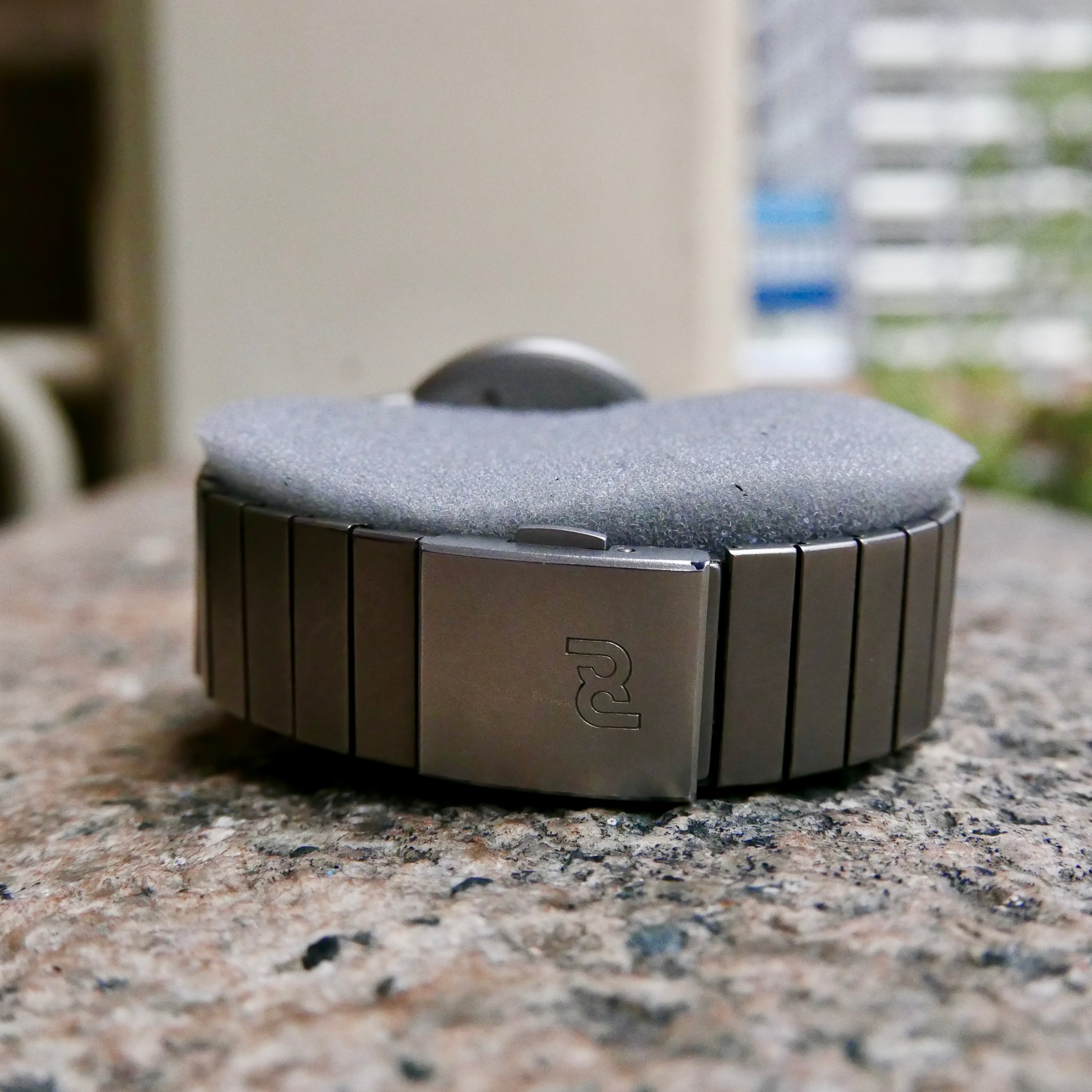 Vintage Watch | IWC Porsche Design Titanium Quartz Men's Watch (IW3317.3) (Full set with box))