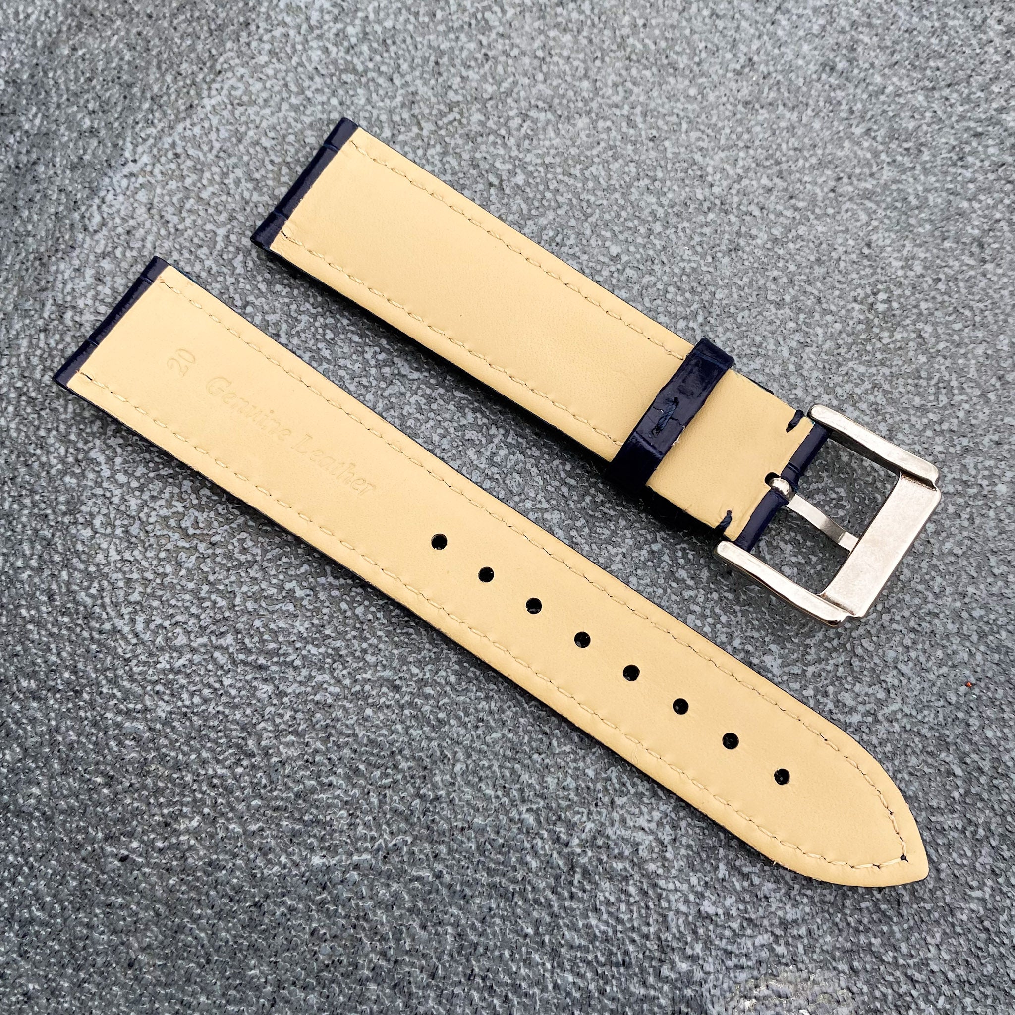 18mm/20mm Blue Handcraft Shiny Alligator-embossed Italian Cowhide Leather Watch Strap w/Blue Stitching - Samurai Vintage Co.