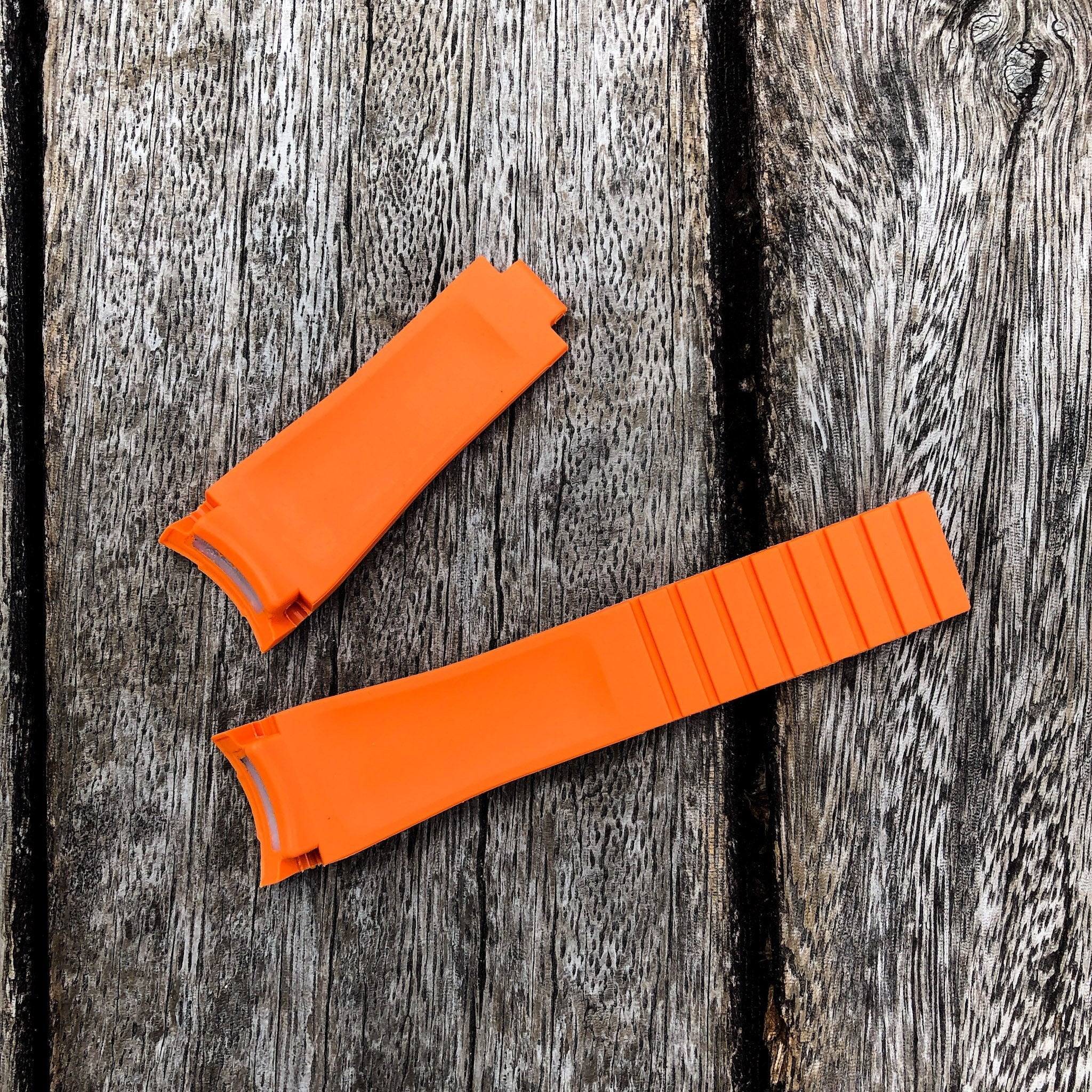 Aqua Series | Orange Rubber Watch Strap For Rolex with Curved End - Samurai Vintage Co.