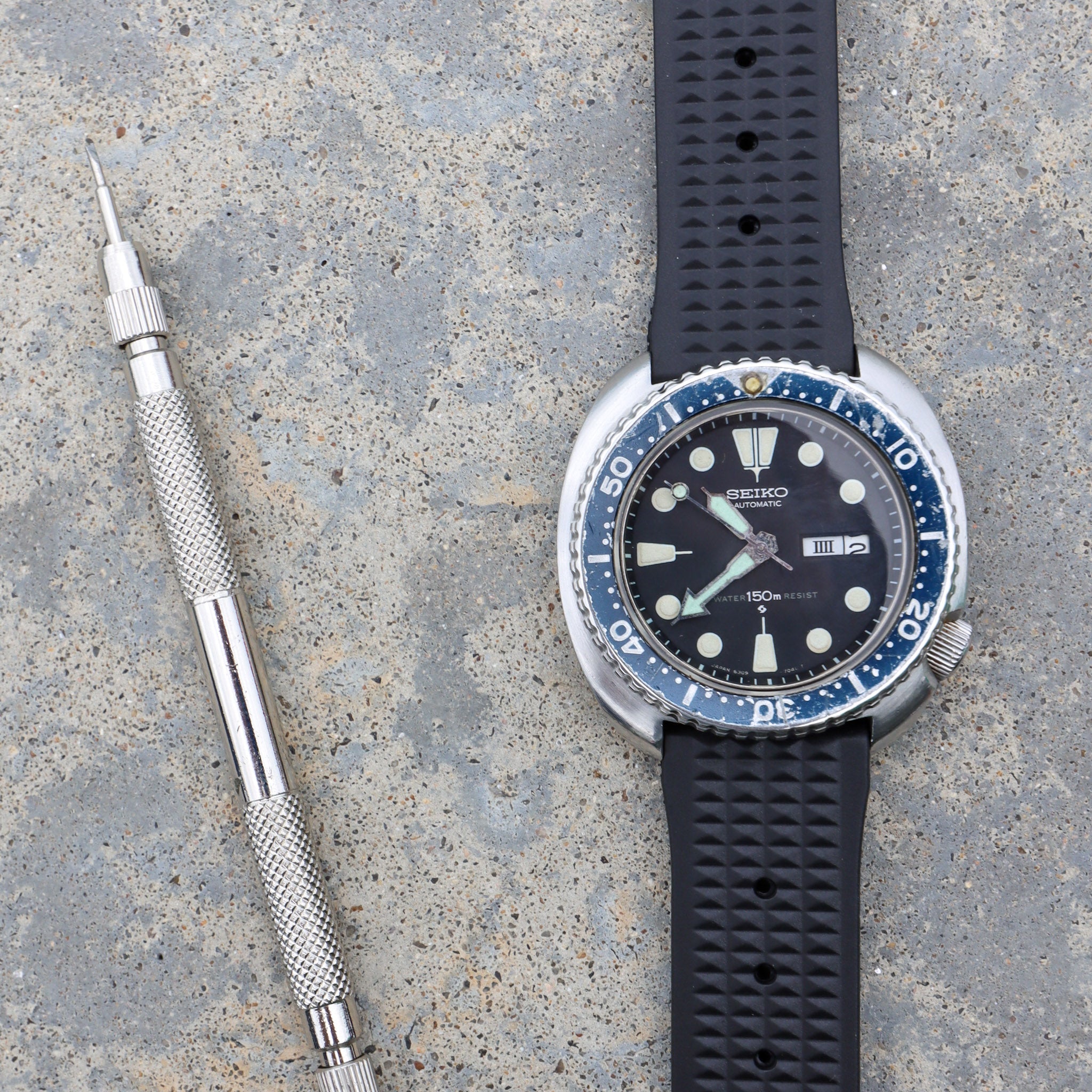 Black Waffle Pattern | Flexi Rubber Series Watch Strap For Seiko - Samurai Vintage Co.