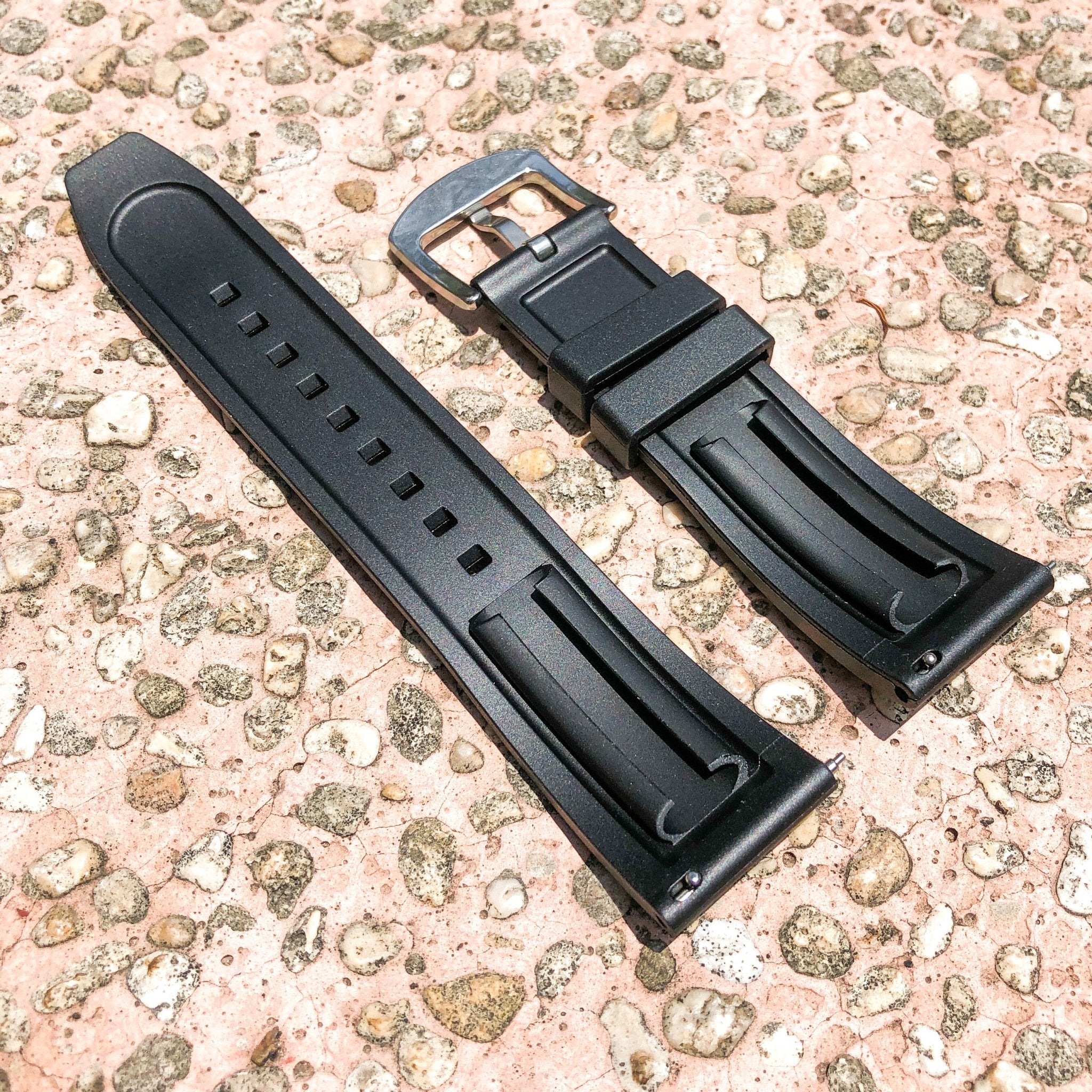 Midnight Black | Flexi Rubber Series Watch Strap (with quick release) - Samurai Vintage Co.