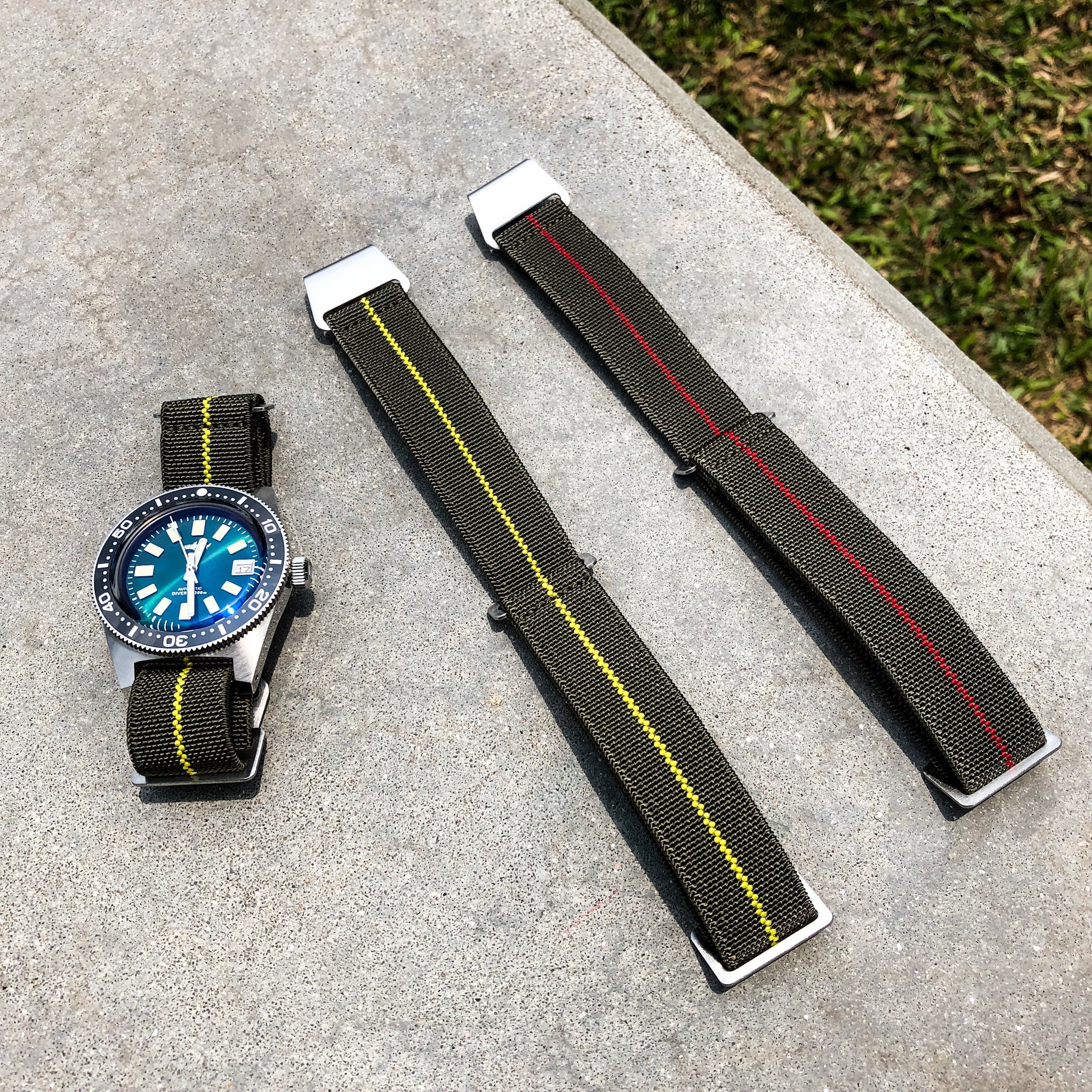 Olive Green with Red Line | French Navy Parachute Strap - Samurai Vintage Co.