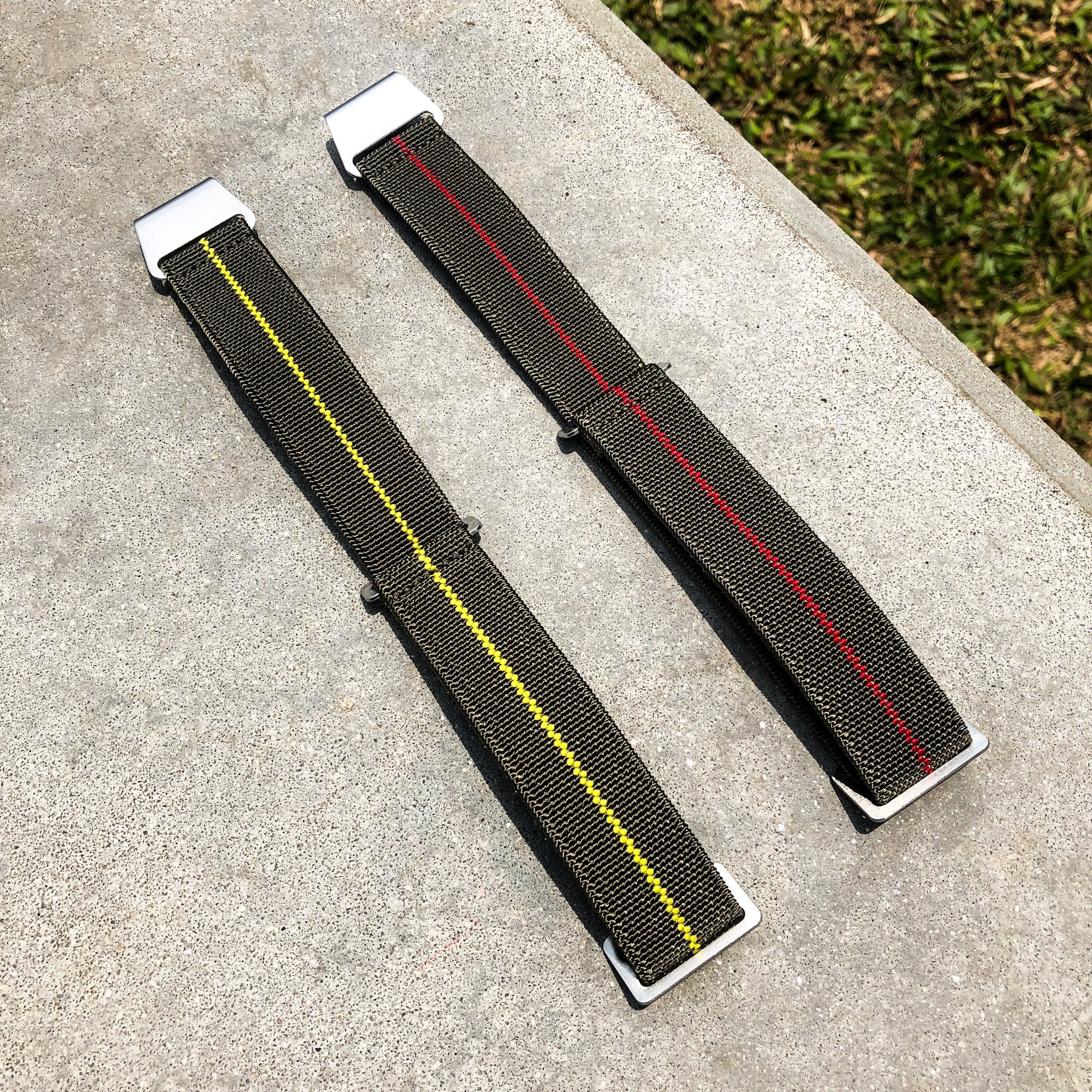 Olive Green with Red Line | French Navy Parachute Strap - Samurai Vintage Co.