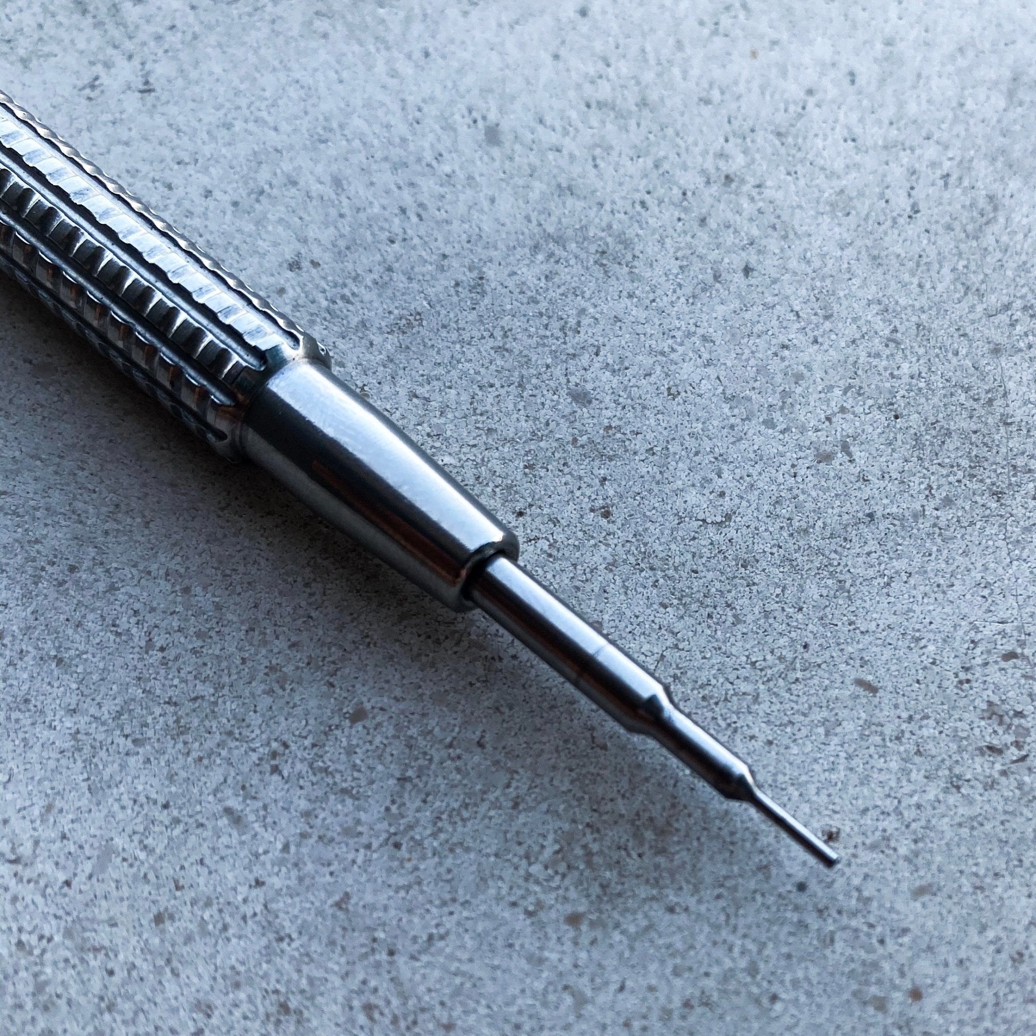 Silver Slim Style | Multi-use Spring Bar Tool - Samurai Vintage Co.
