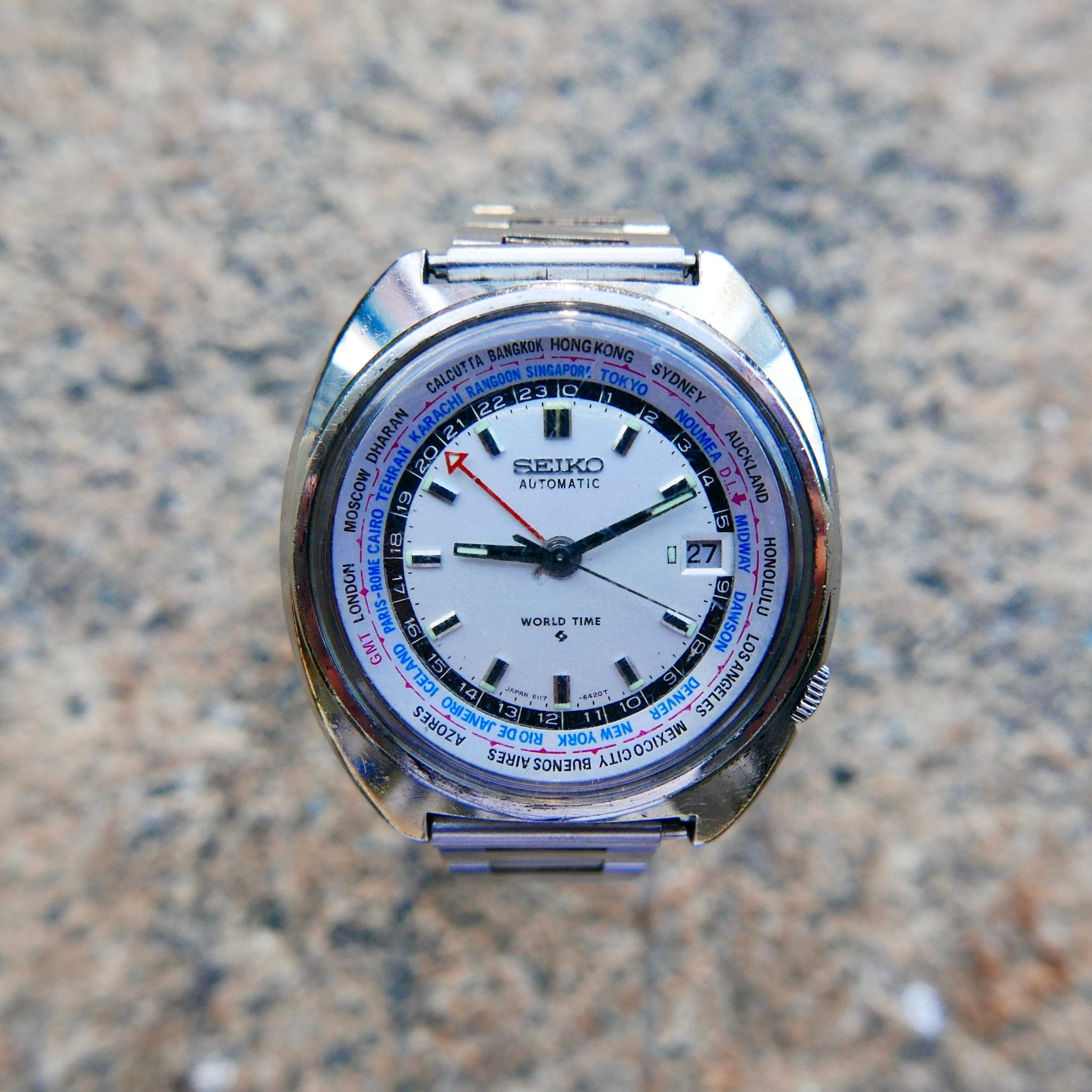 Vintage Watch | Seiko World Time 6117-6420 - Samurai Vintage Co.