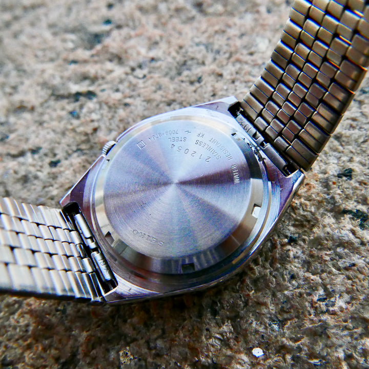 vintage-seiko-5-7009-ukiyo-e-dial