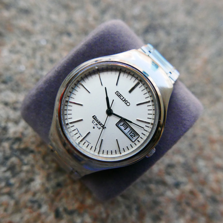 vintage-watch-seiko-quartz-vfa-3823-7000