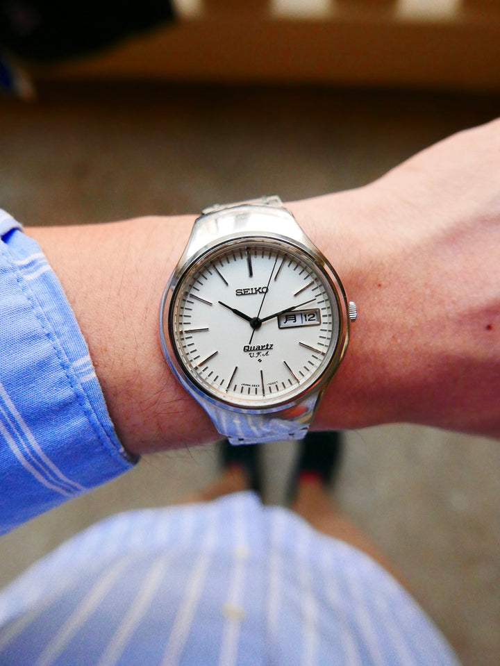 vintage-watch-seiko-quartz-vfa-3823-7000