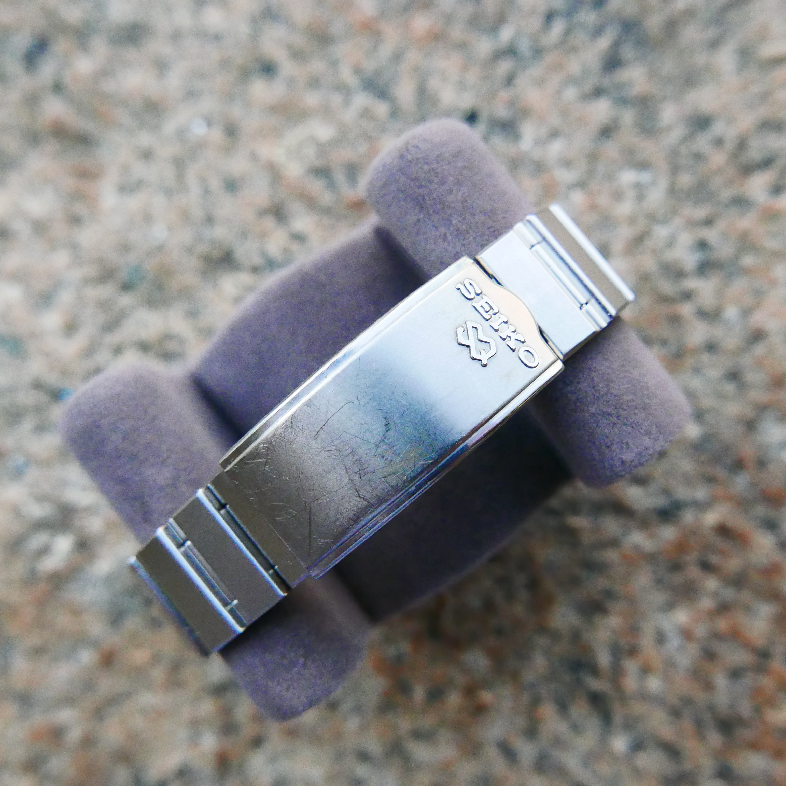 Vintage Watch | Seiko Quartz Chronograph 7A28-701LT Speedmaster (Black Dial)