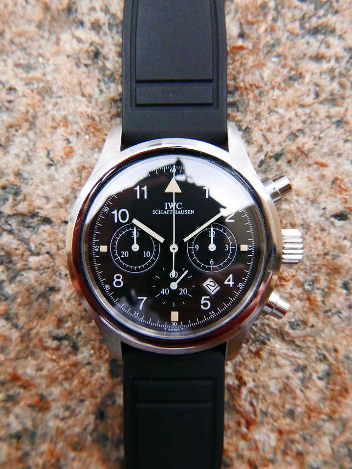 Vintage Watch | IWC Pilot Quartz Chronograph 3741 (Der Fliegerchronograph)
