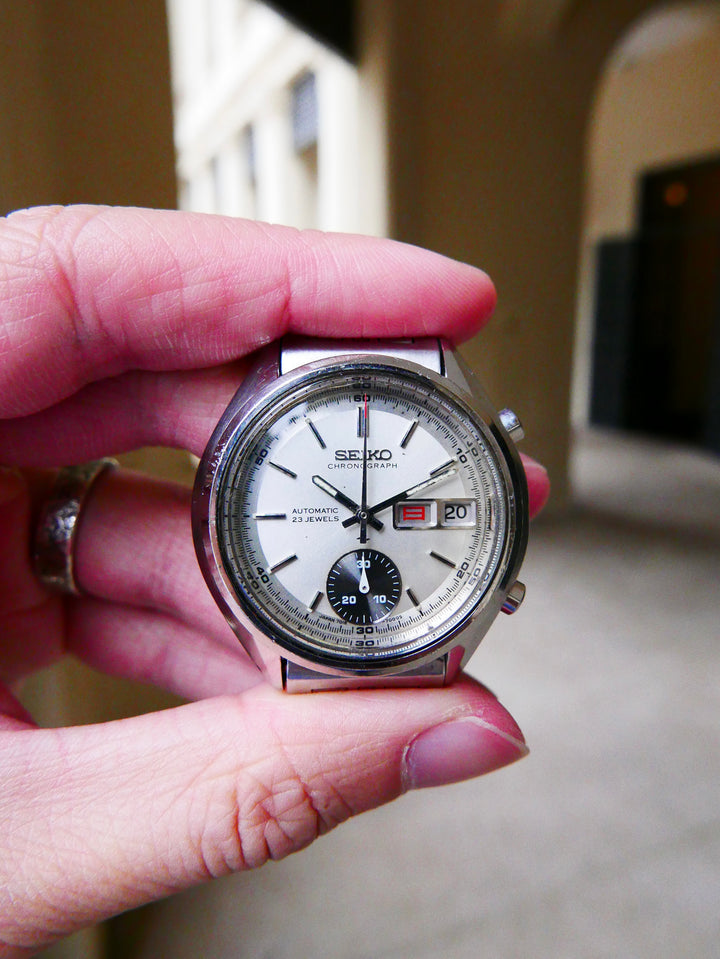 Vintage Seiko Chronograph 7018-7000 "One-Eyed Panda"