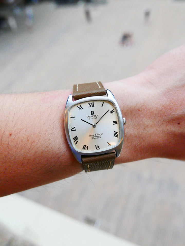 Vintage Watch | Universal Geneve White Shadow Rectangular Automatic 866105
