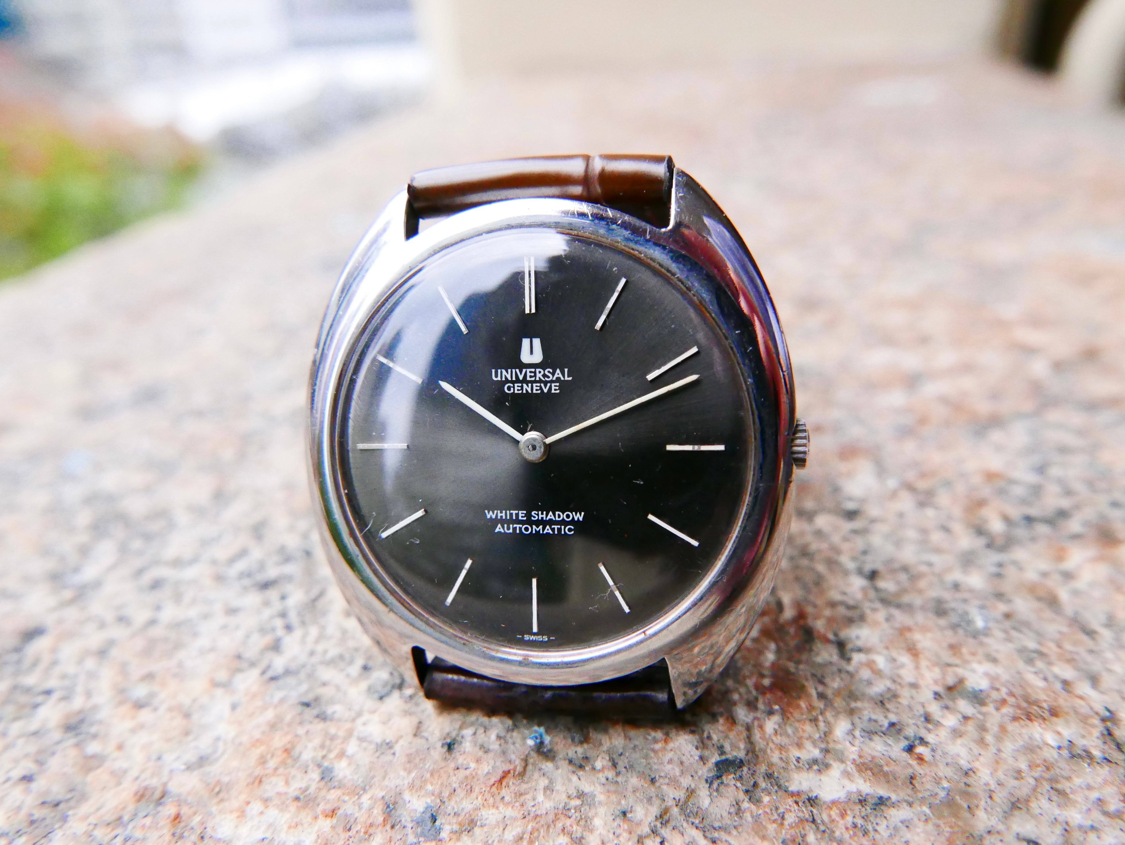 Vintage Watch | Universal Geneve White Shadow Automatic 866101 Grey Sunburst Dial