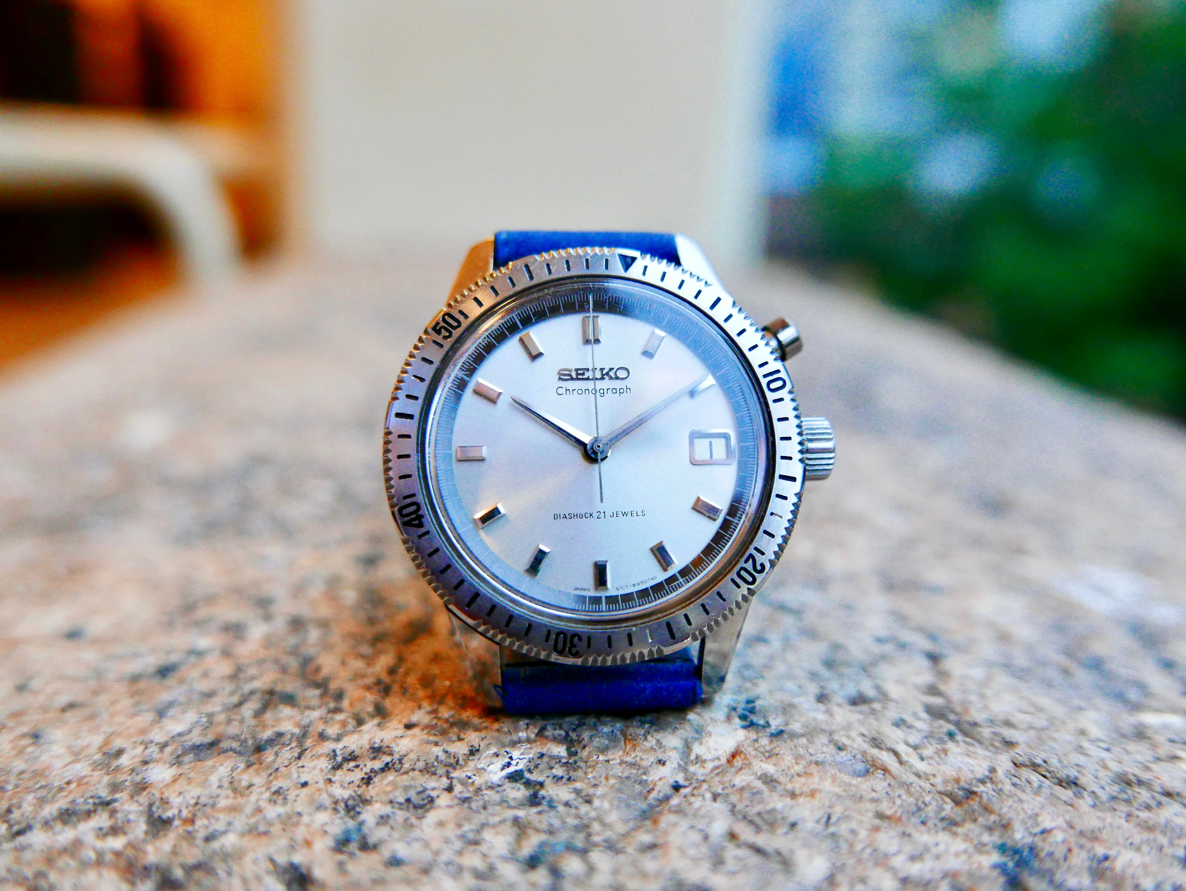 Vintage Watch | Seiko 5717-8990 Chronograph (Crown Chronograph)