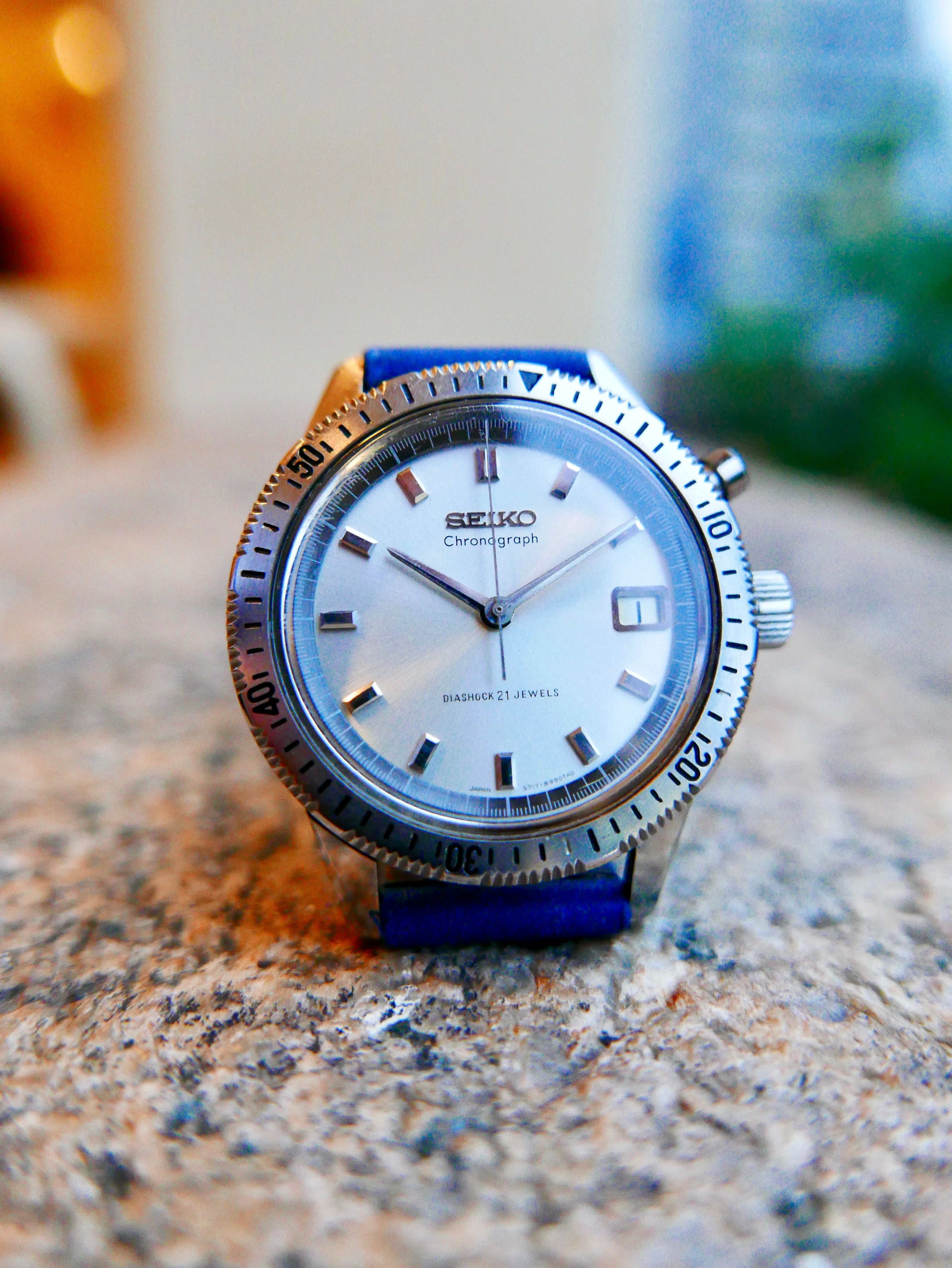Vintage Watch | Seiko 5717-8990 Chronograph (Crown Chronograph)