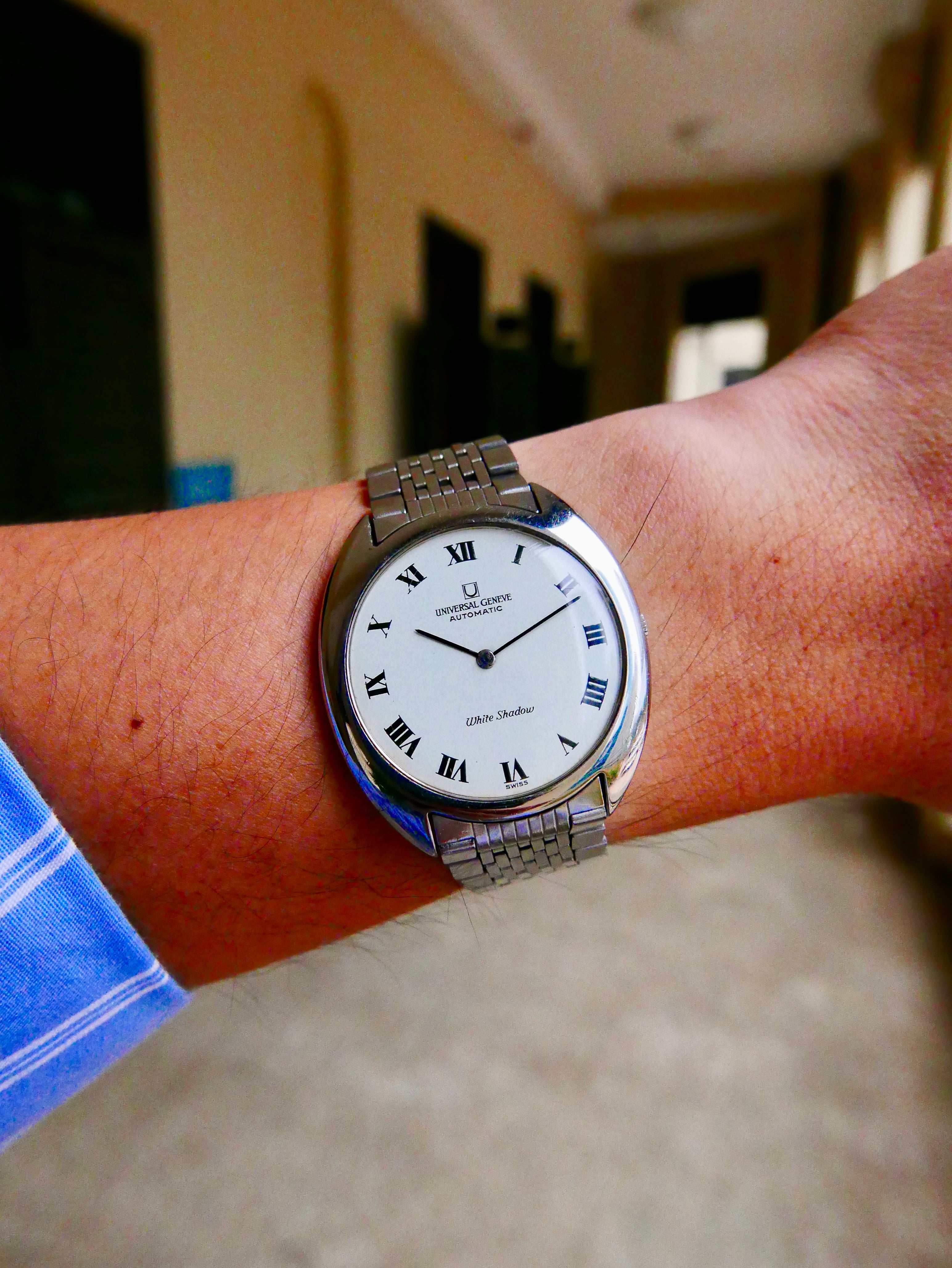 Universal Geneve White Shadow