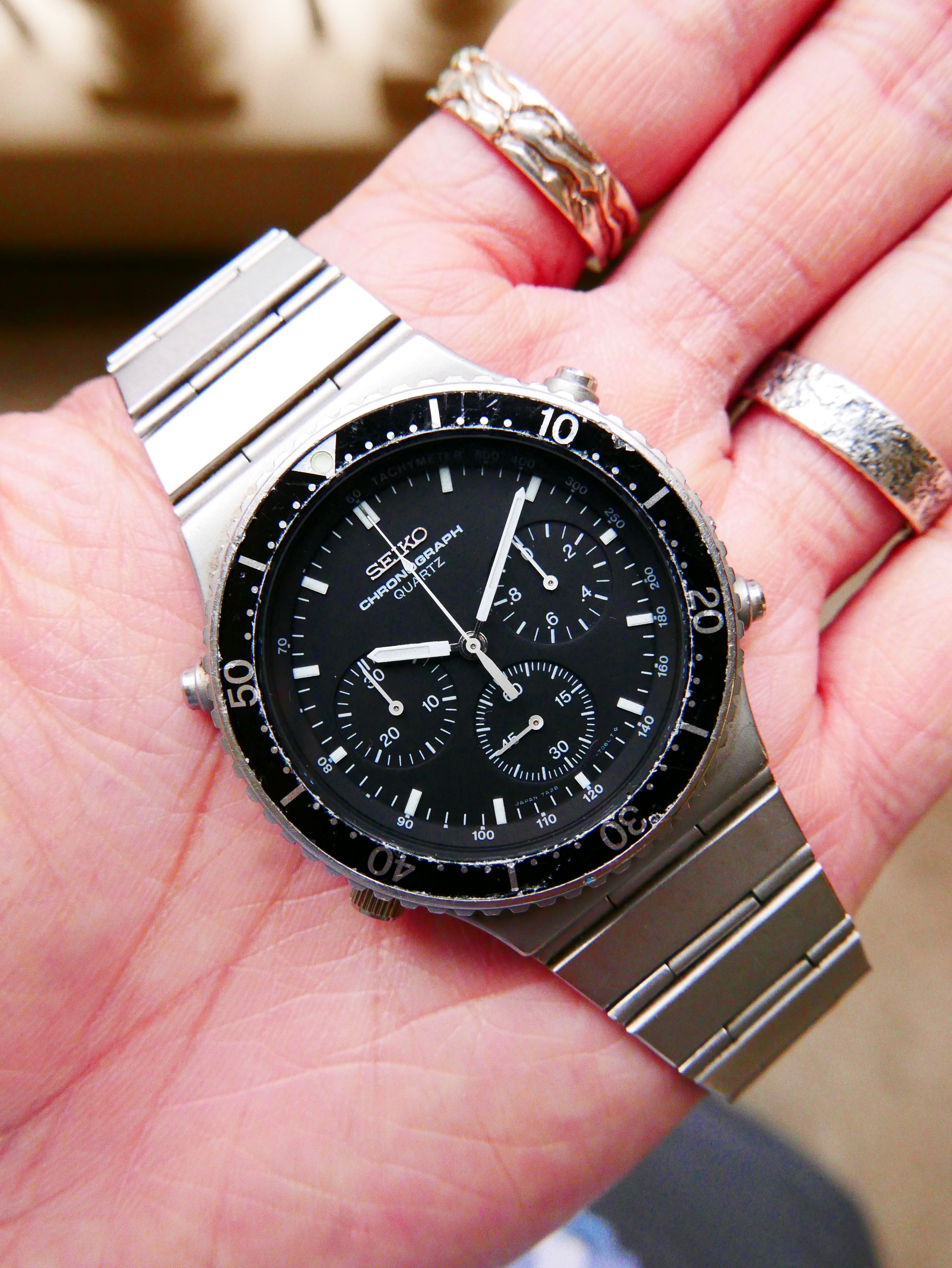 Vintage Watch | Seiko Quartz Chronograph 7A28-706LT Speedmaster with Signature Outer Ring