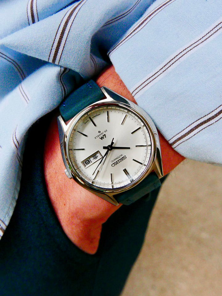 vintage-watch-seiko-lord-matic-5606-7001-new-old-stock