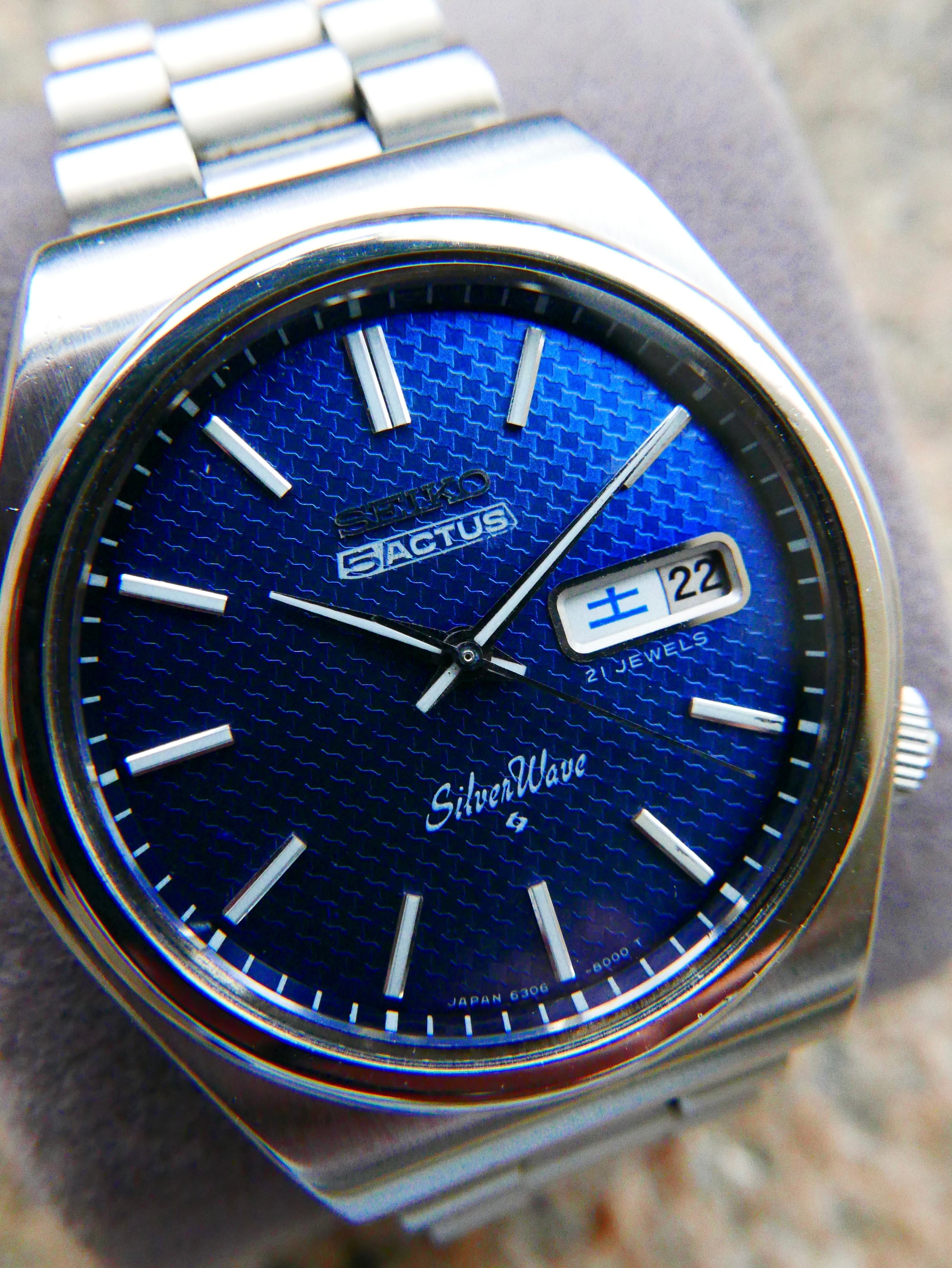 Vintage Watch | Seiko Silverwave 6306-8000 Surface Diver (Blue Wave-Star)