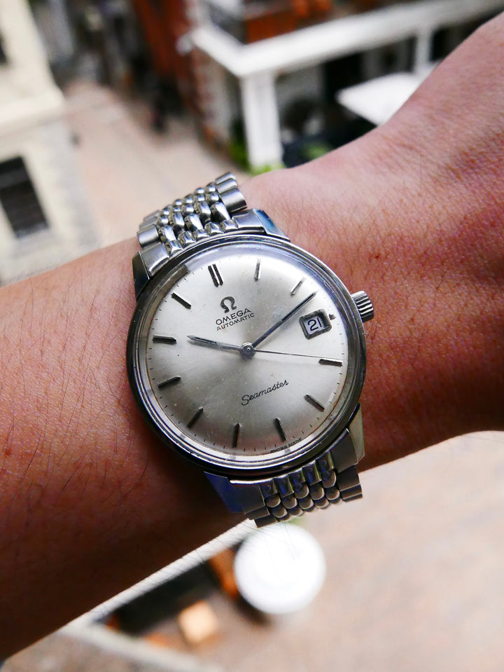 vintage-watch-omega-seamster-166-002