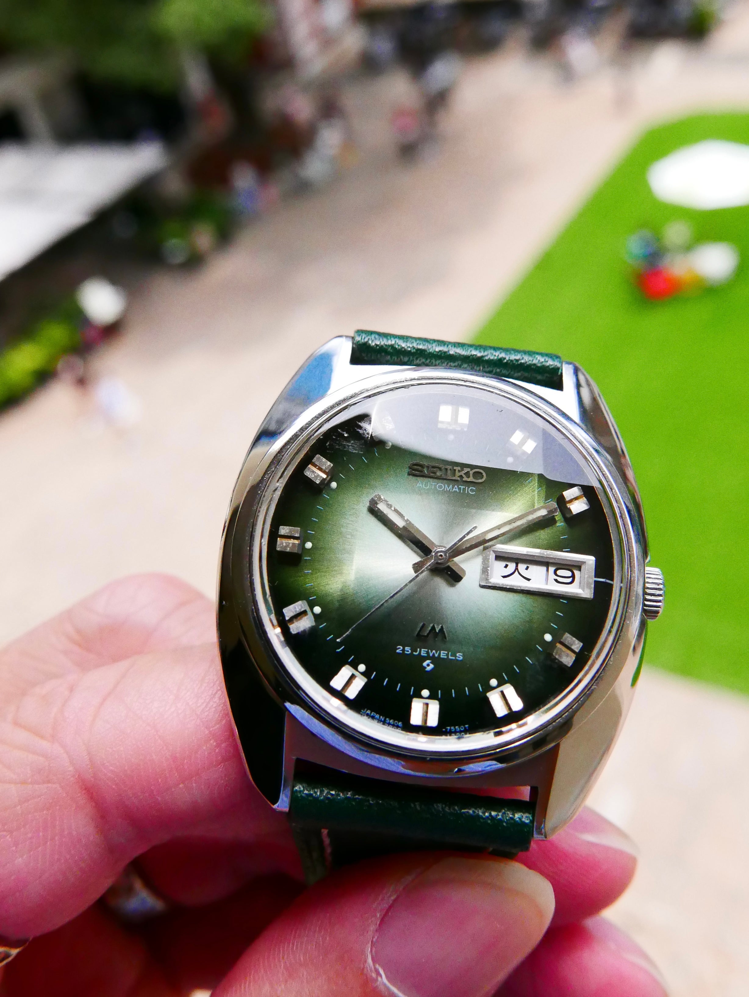 Vintage Watch | Seiko Lord Matic 5606 Brushed Multi-Faceted Crystal