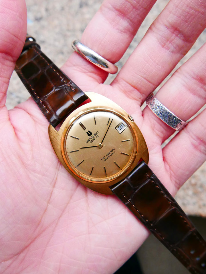 vintage-watch-universal-geneve-gilt-shadow-automatic-567103