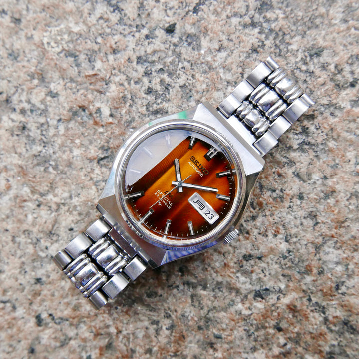 vintage-watch-seiko-lord-matic-special-5216-facted-crystal