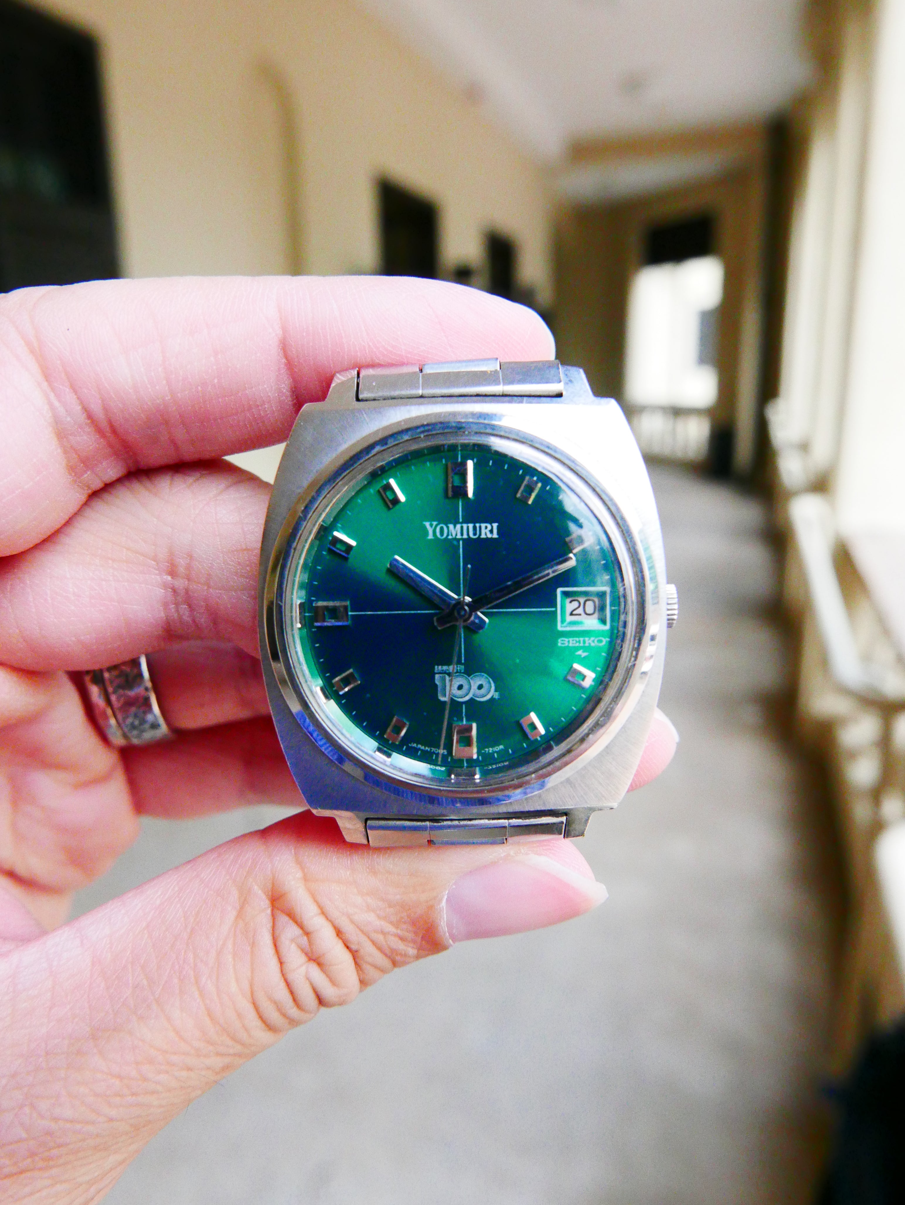 VINTAGE WATCH | Seiko 7005-7001 [Yomiuri Shimbun 100th Anniversary Emerald Dial] – Full Set with Original Box, Papers & Hang Tag
