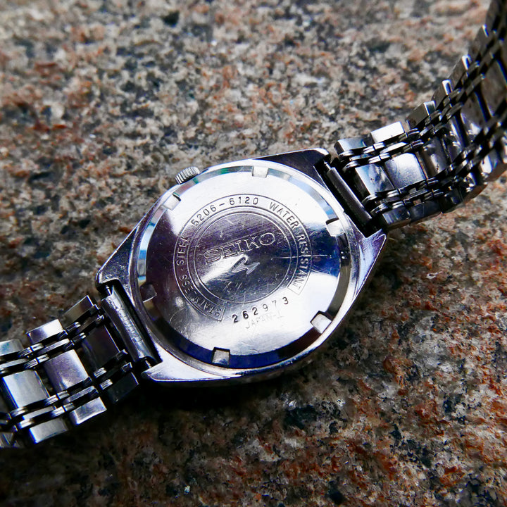 vintage-watch-seiko-lord-matic-special-5206-new-old-stock