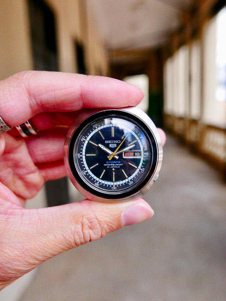 vintage-watch-seiko-sports-5-6106-6420-ufo-nos