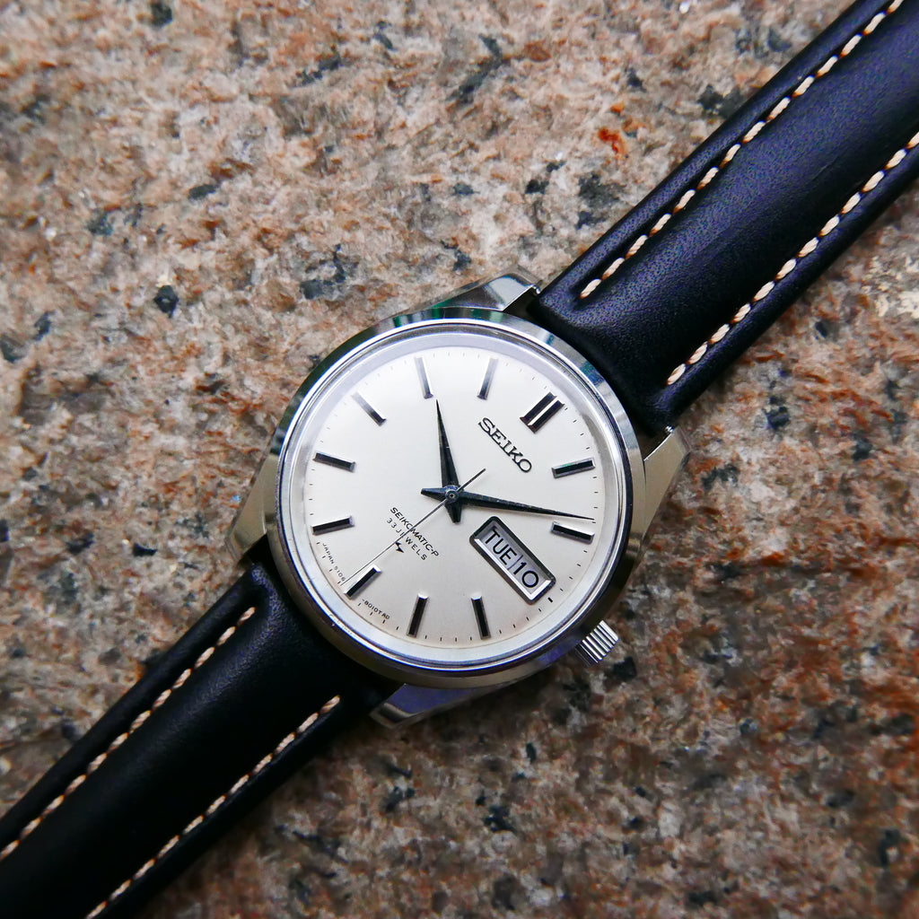 Seikomatic-P 5106-8010 セイコー マチック33石自動巻き セイコー マチックP 5106-8010 デイデイト プッシュリューズ 33石 自動