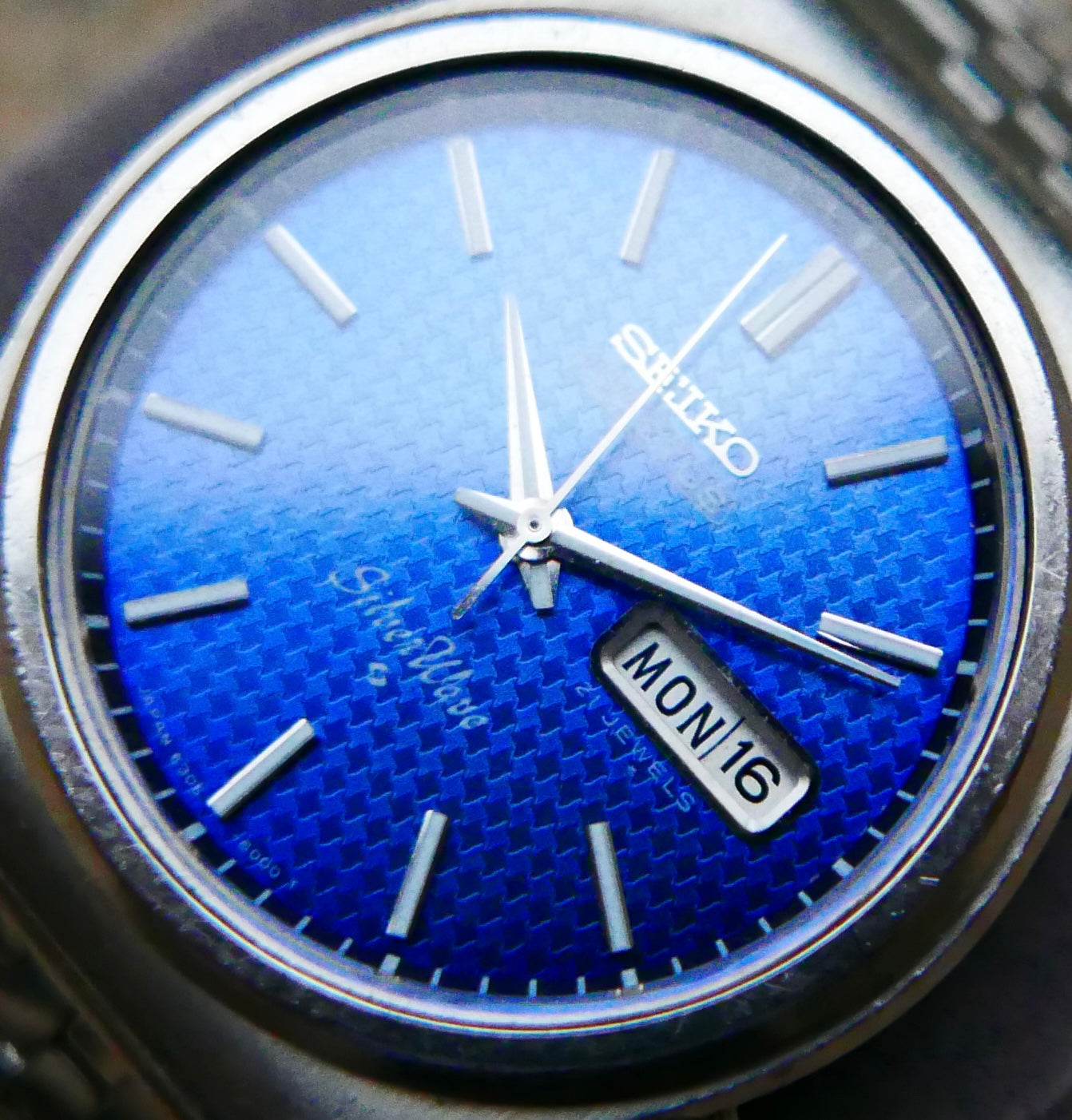 Vintage Watch | Seiko Silverwave 6306-8000 Surface Diver (Blue Wave-Star)