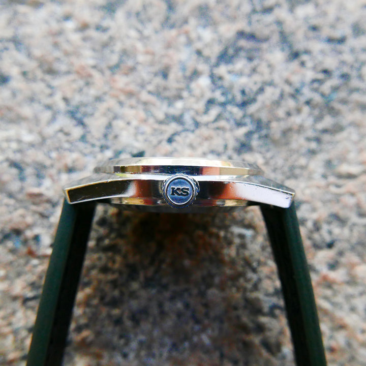 project-phoenix-earth-vintage-king-seiko-5626-gold-medallion