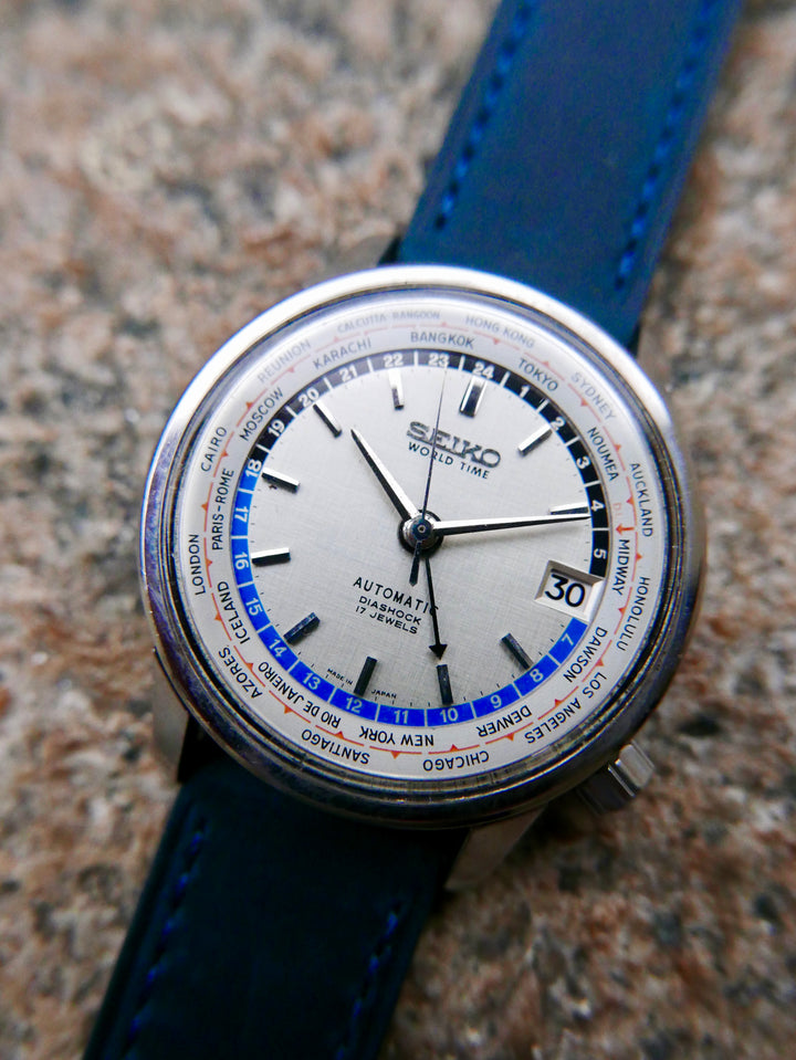 vintage-watch-seiko-world-time-6217-7000-1964-tokyo-olympics-issue