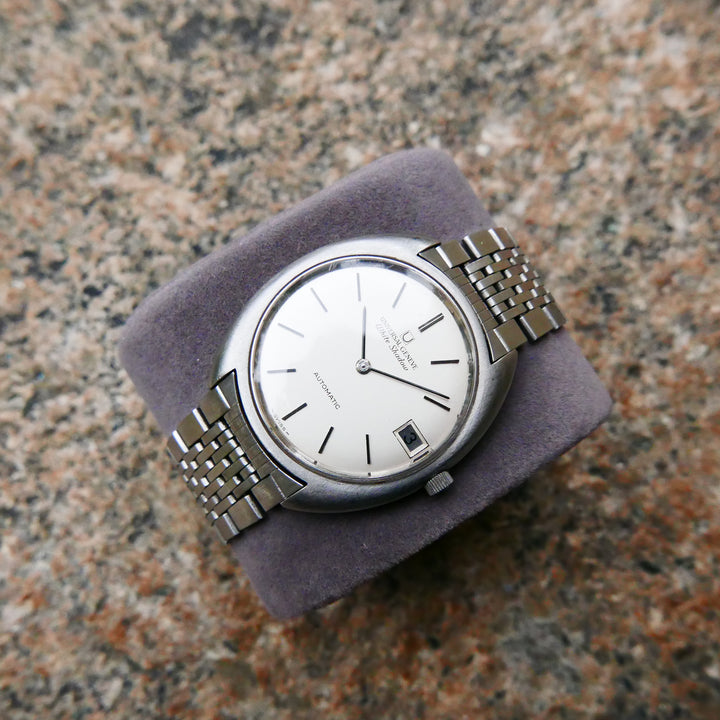 Vintage Watch | Universal Geneve White Shadow Automatic 867102 (With Certificate & Paper)