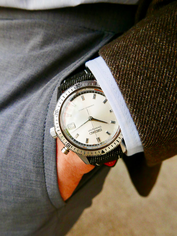 Vintage Watch | Seiko 5717-8990 Chronograph (Crown Chronograph)