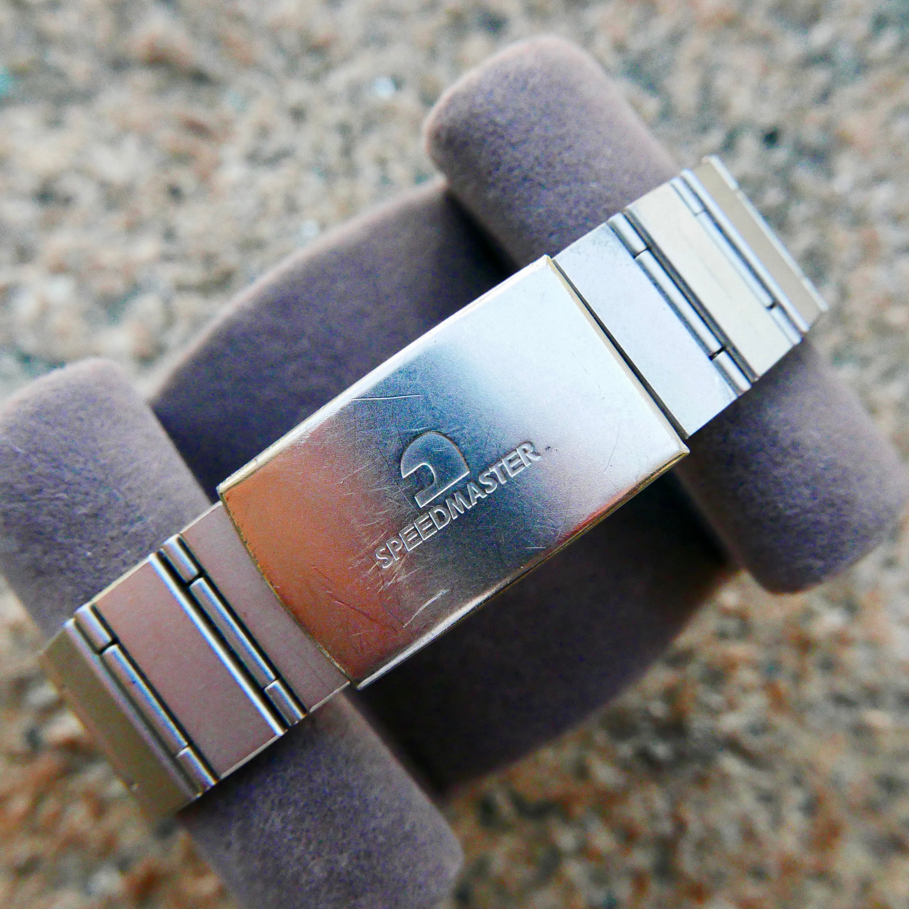 Vintage Watch | Seiko Quartz Chronograph 7A28-706LT Speedmaster with Signature Outer Ring