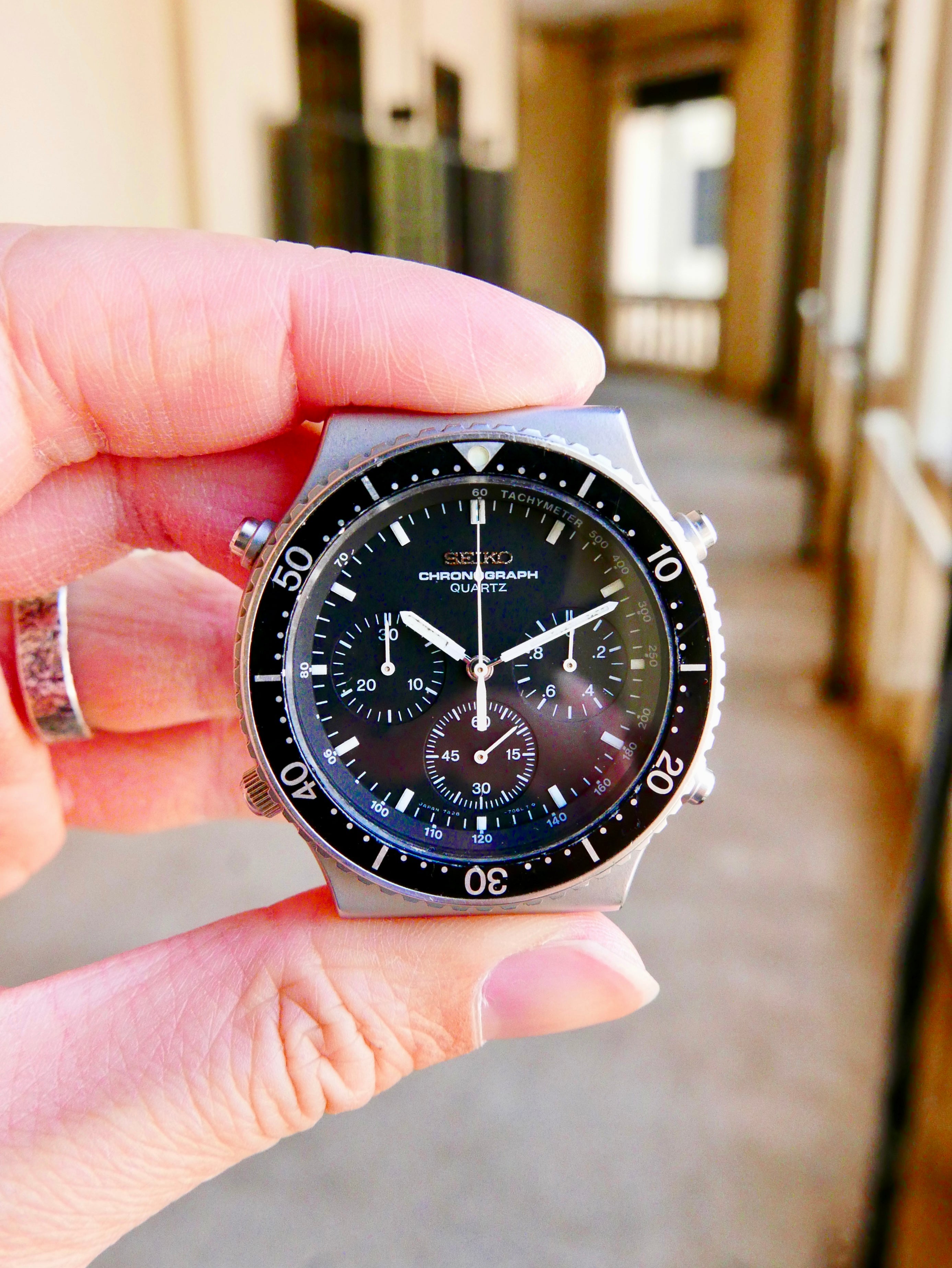 Vintage Watch | Seiko Quartz Chronograph 7A28-706LT Speedmaster with Signature Outer Ring
