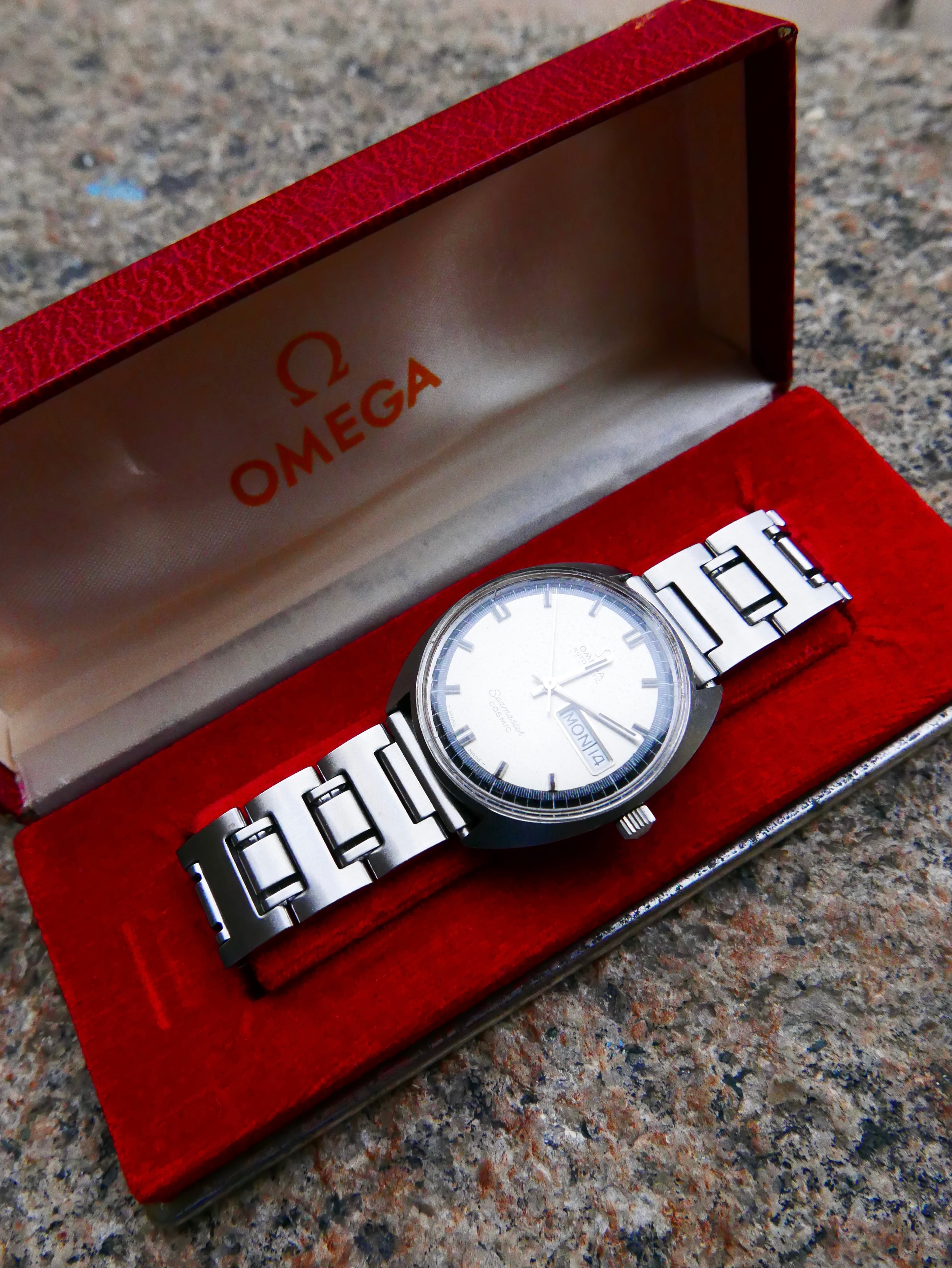 Vintage Watch | Omega Seamster Cosmic (Original Box)