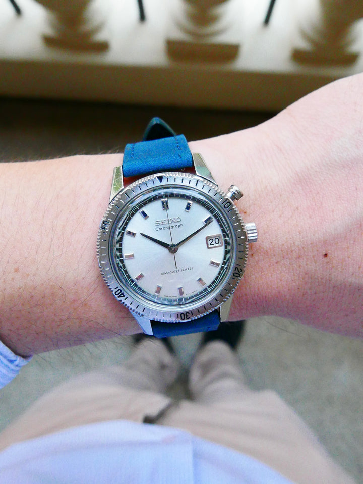 vintage-watch-seiko-5717-8990-chronograph-crown-chronograph