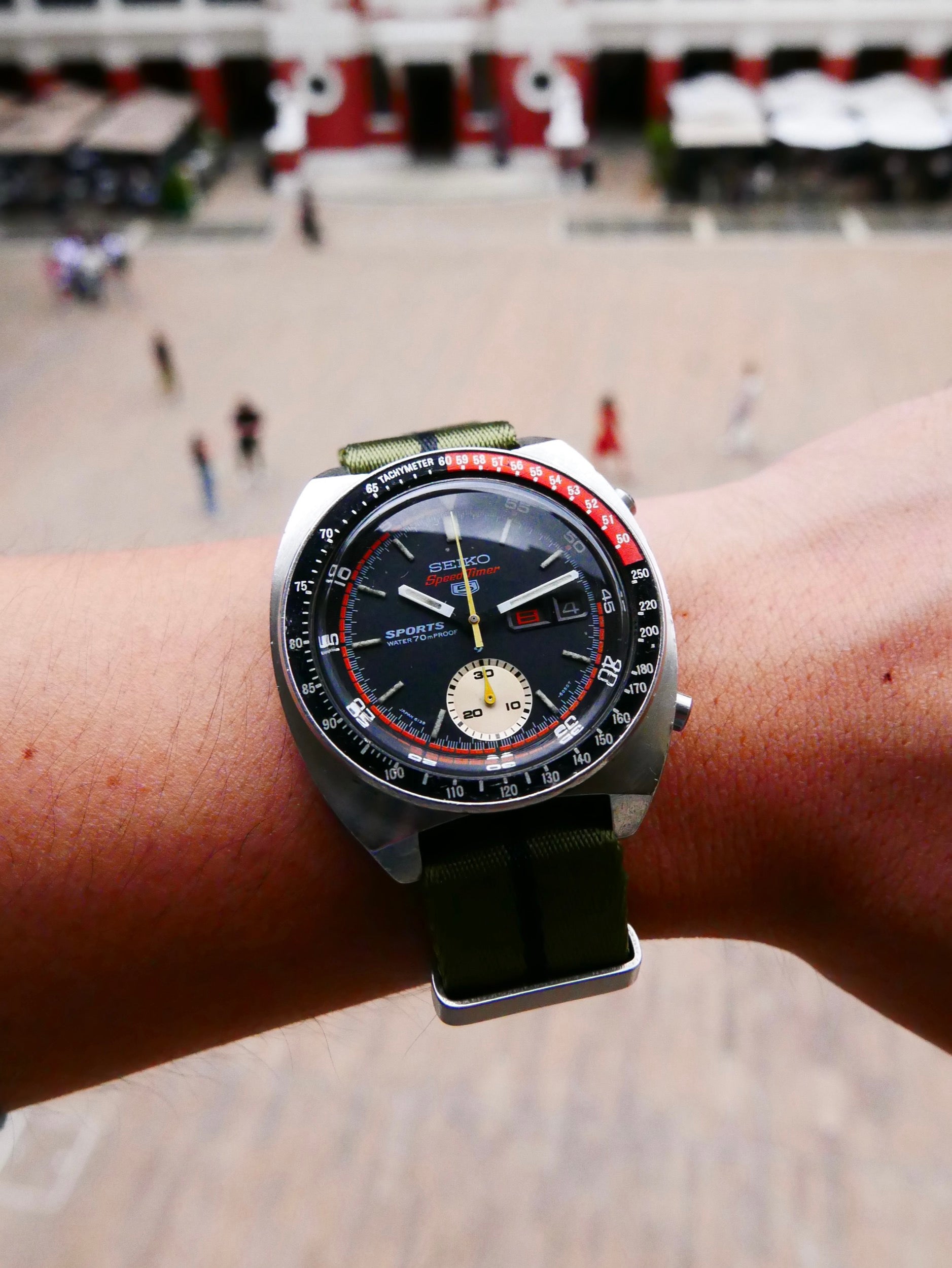 Vintage Watch | Seiko 6139-6050 Seiko 5 Sports Speedtimer "Reverse Pogue" Black dial