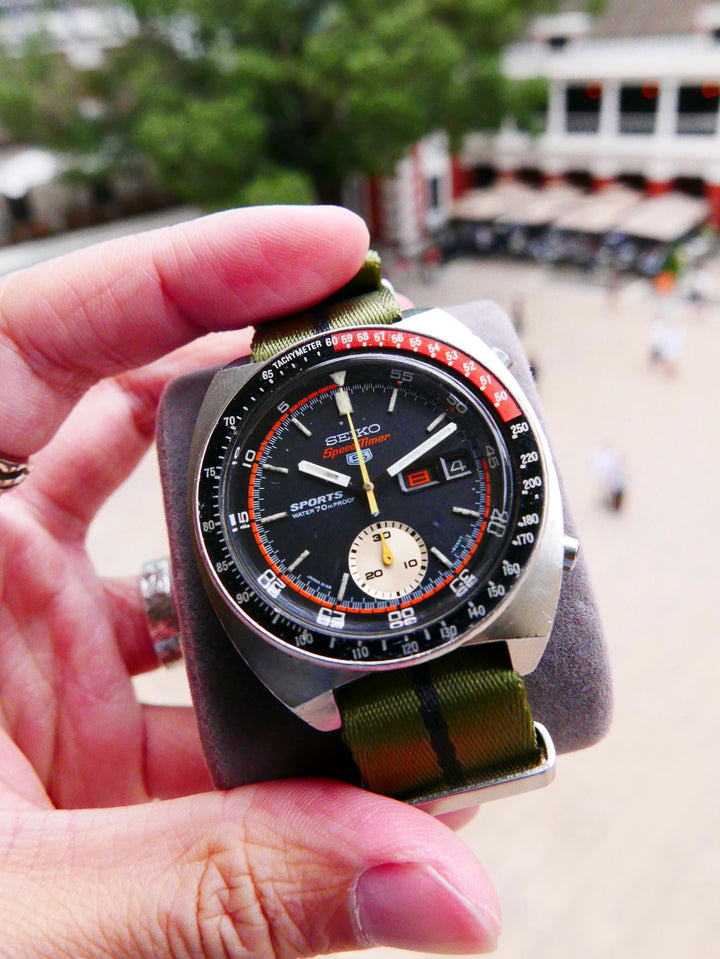 Vintage Watch | Seiko 6139-6050 Seiko 5 Sports Speedtimer "Reverse Pogue" Black dial