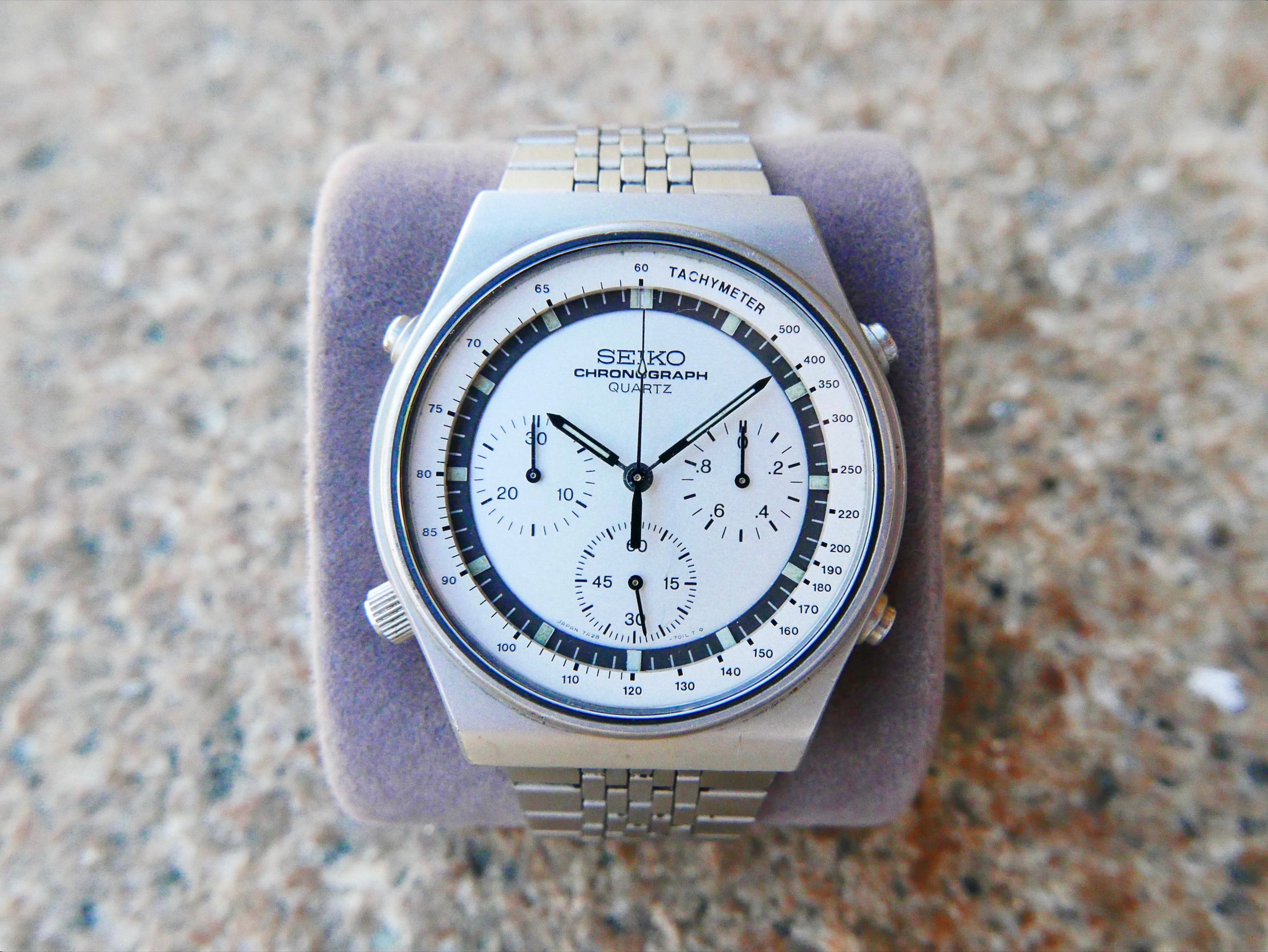 Vintage Watch | Seiko Quartz Chronograph 7A28-7010 Speedmaster