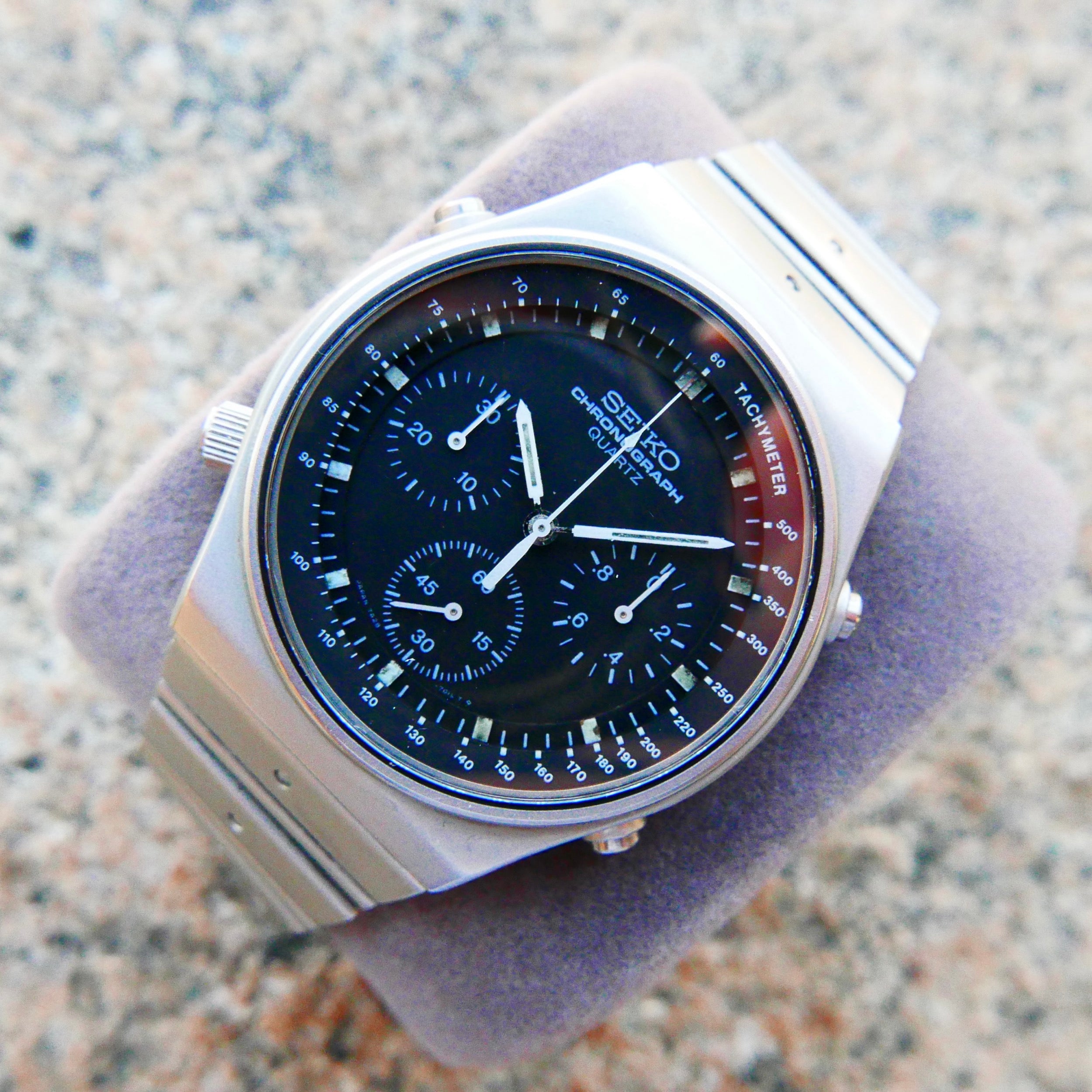 Seiko_7a28_original_bracelet_1.jpg