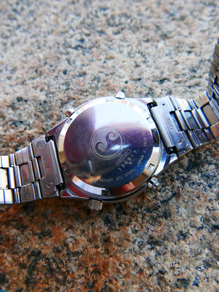 Seiko_7a28_original_bracelet_5.jpg