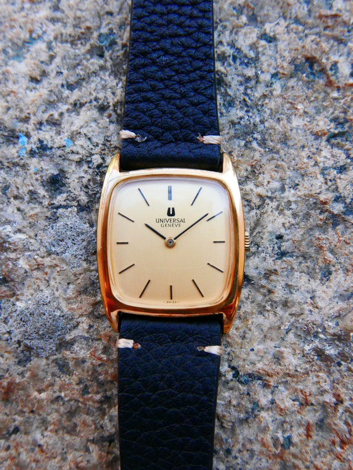 Vintage Watch | Universal Genève 542114 [Original Buckle]