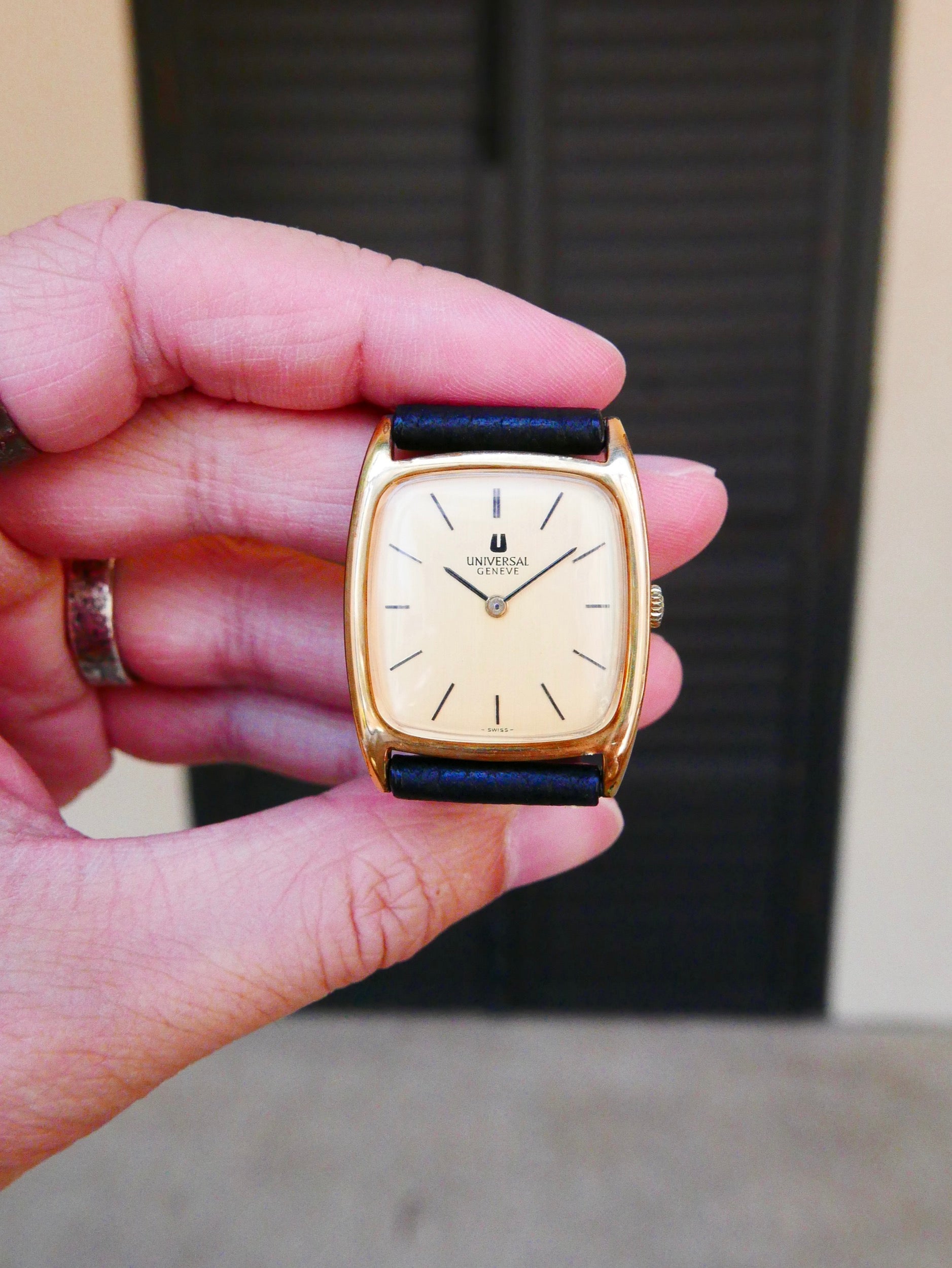 Vintage Watch | Universal Genève 542114 [Original Buckle]