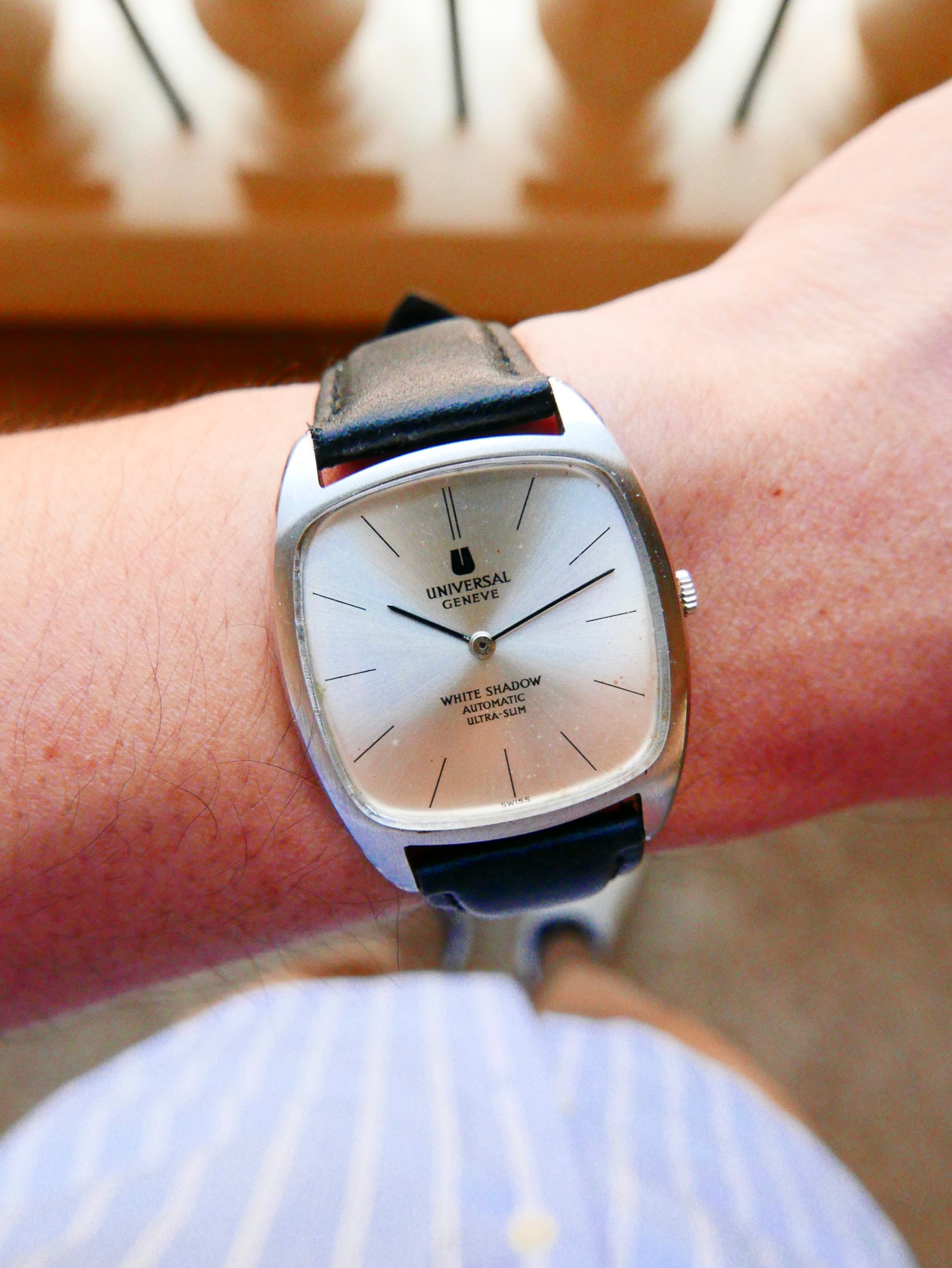 Universal_Geneve_White_Shadow_Retangular_13.jpg