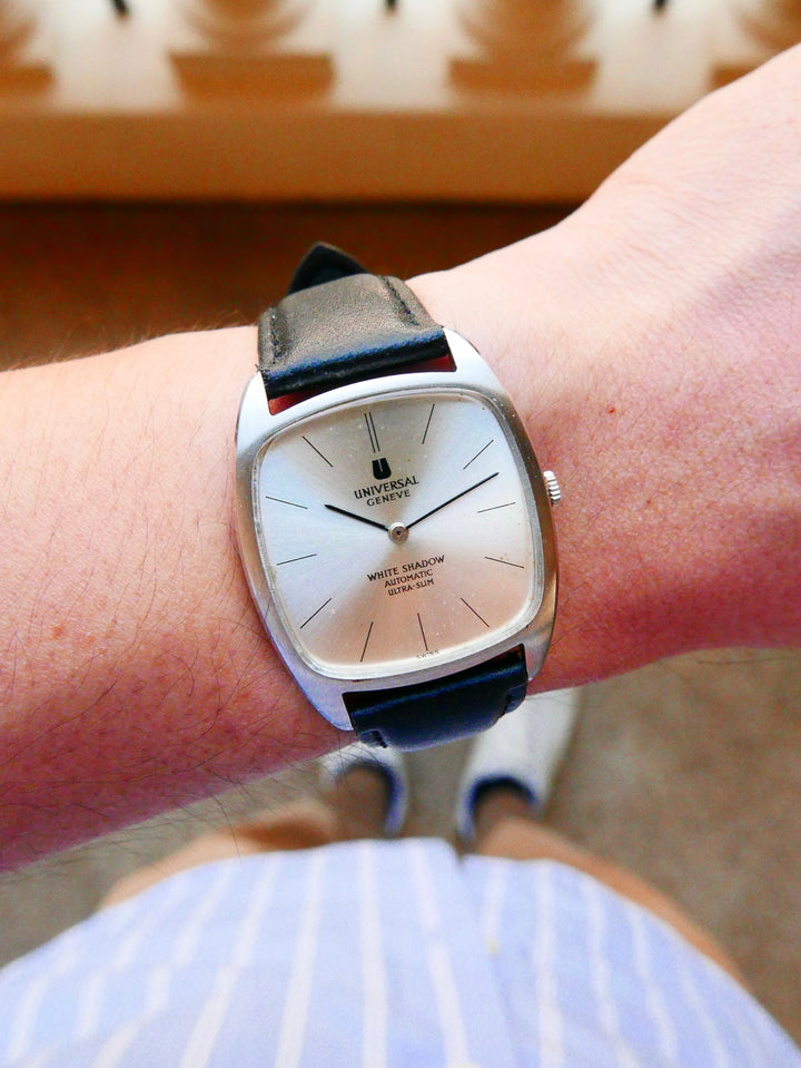Universal_Geneve_White_Shadow_Retangular_14.jpg